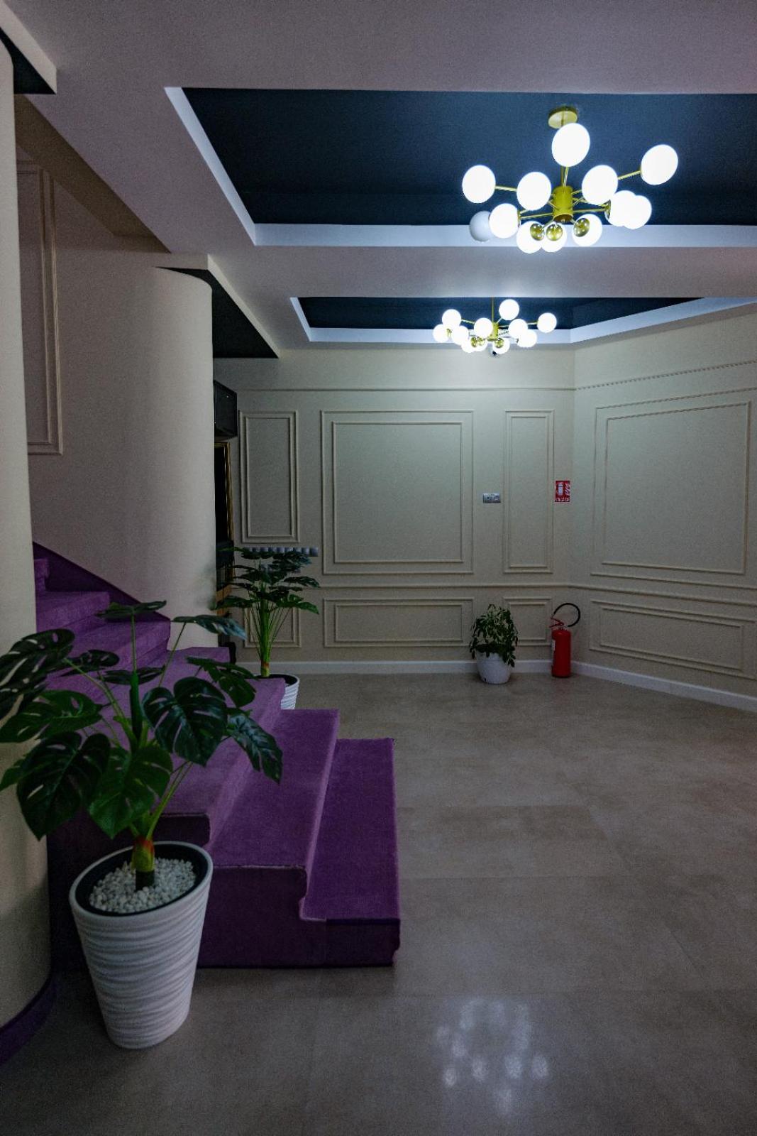 Double Room - Photo 14