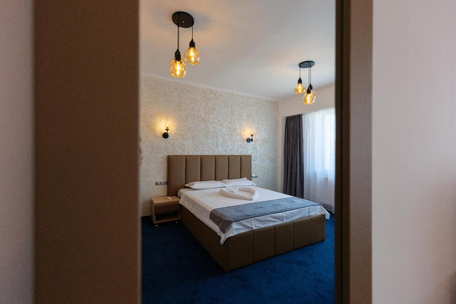 Double Room - Photo 34