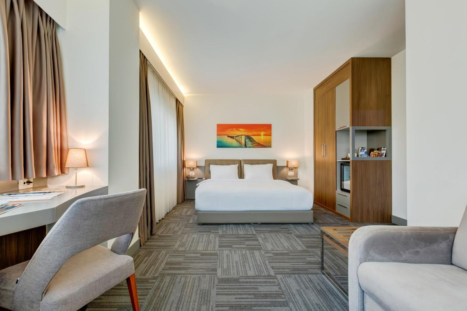 Superior Double or Twin Room photo 3