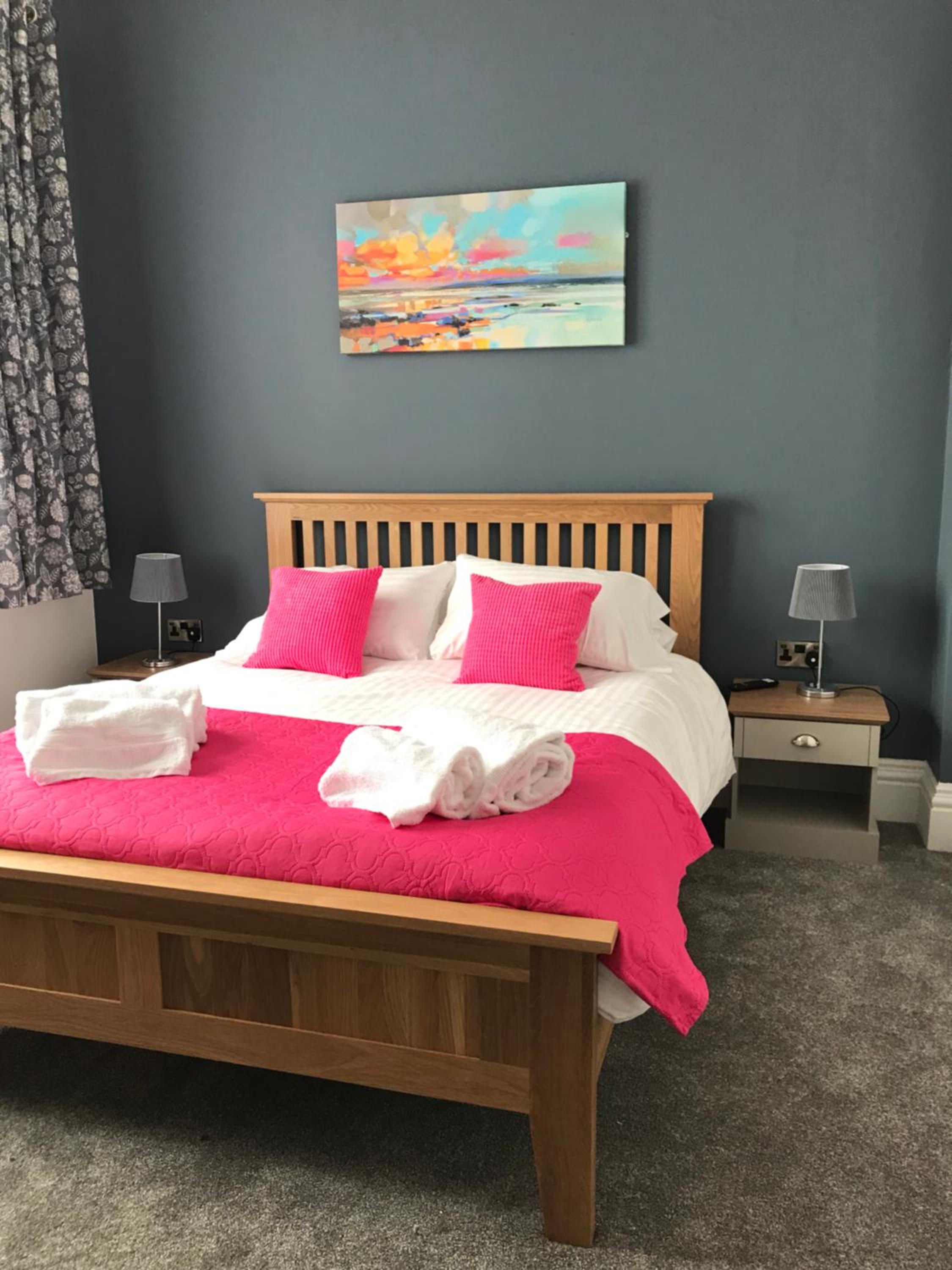 Standard King Room - Photo 2