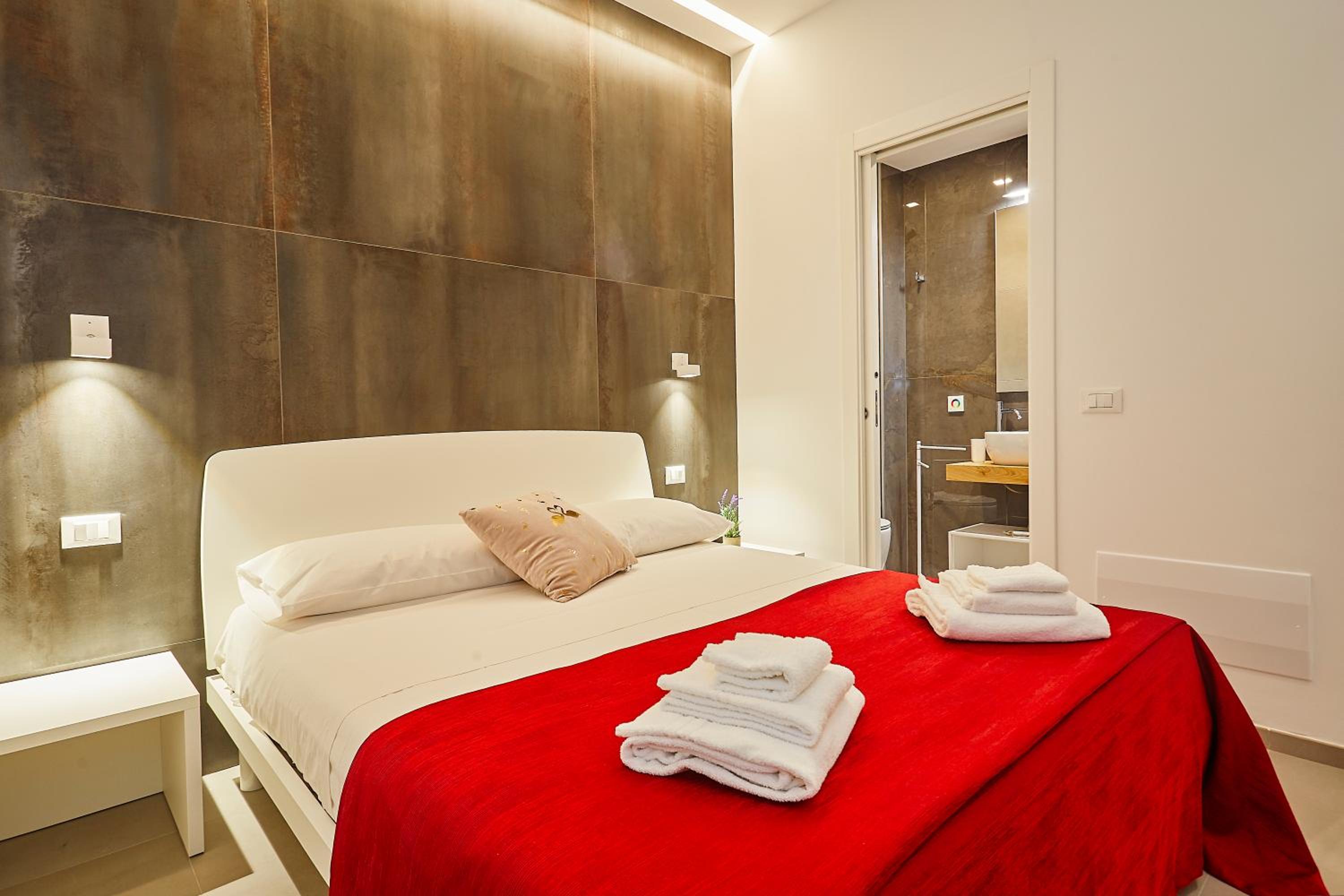 Double Room with Balcony photo 3