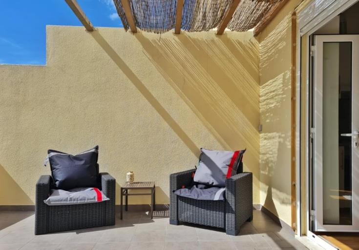 Apartment with Terrace photo 3