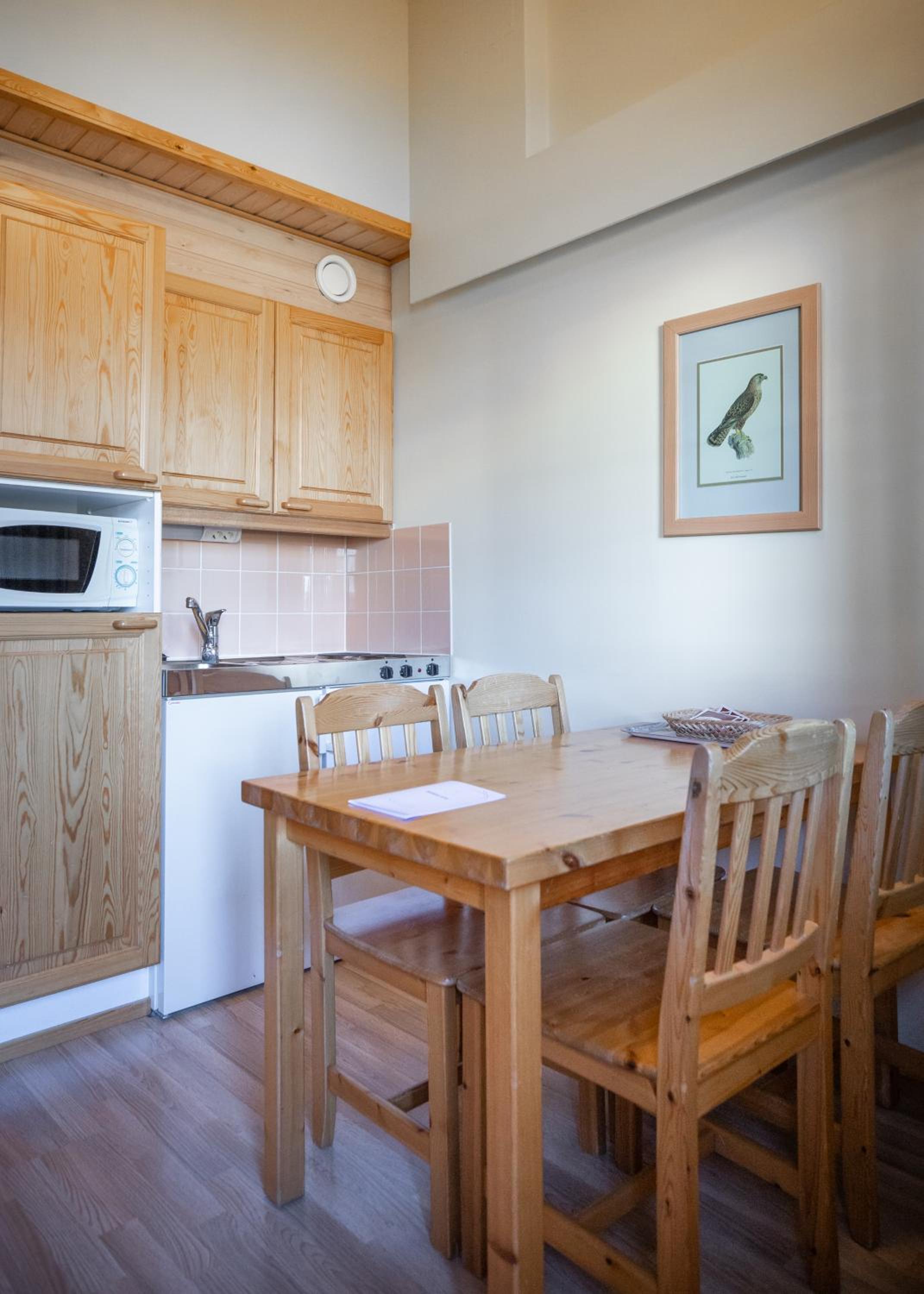 1 Bedroom Apartment - Photo 5