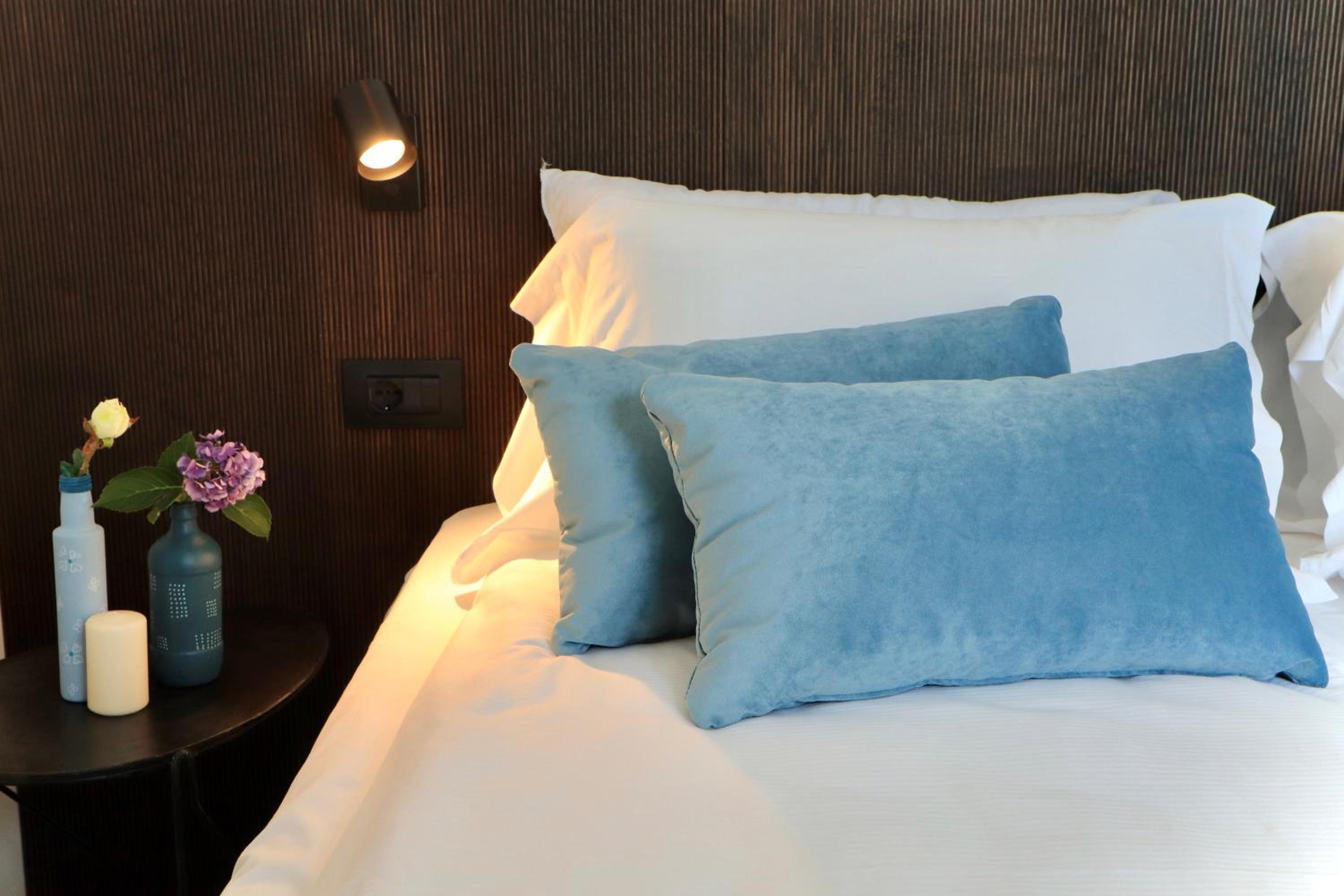 Superior Double or Twin Room with Lake View