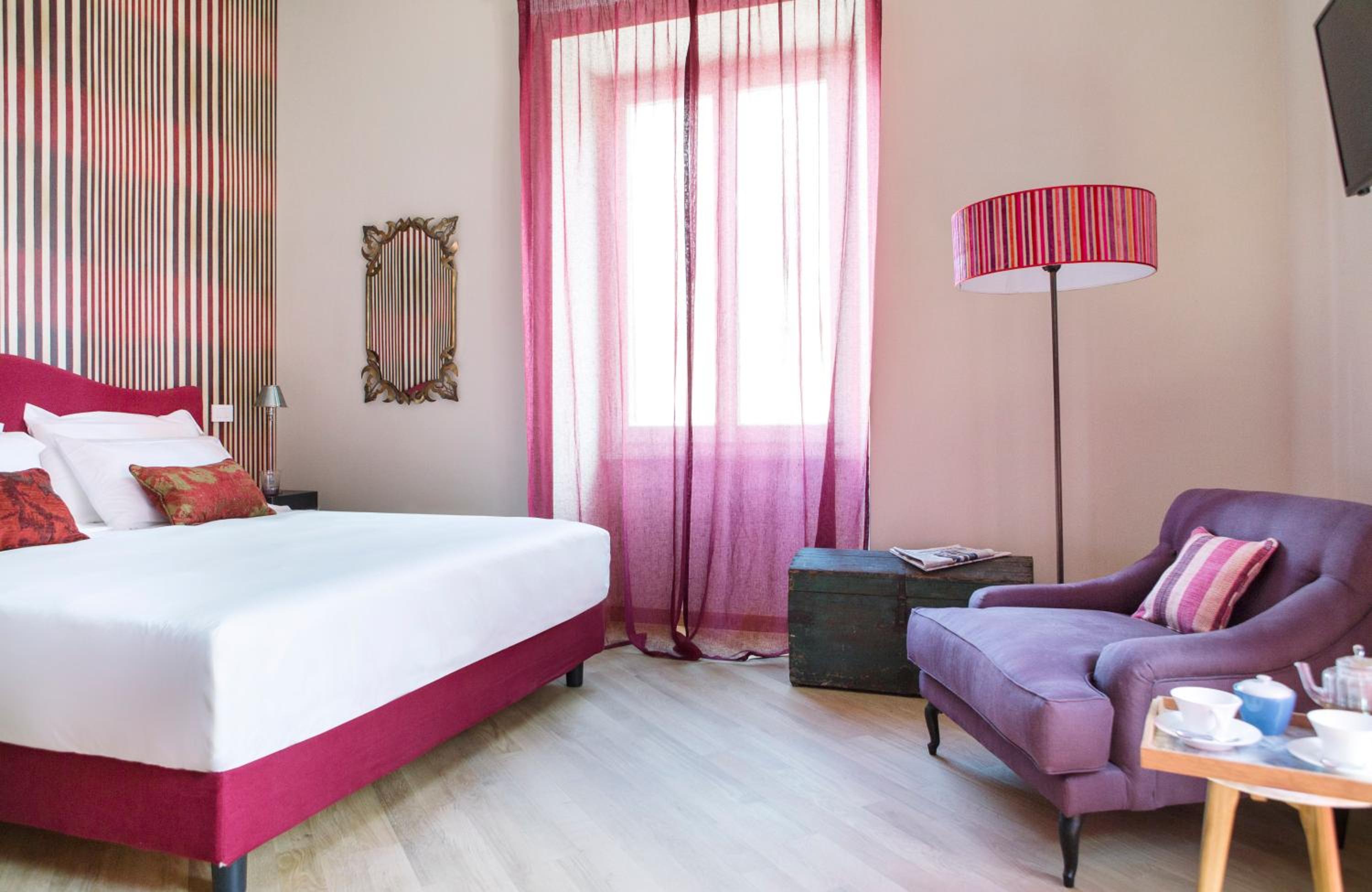 Junior Suite with City View