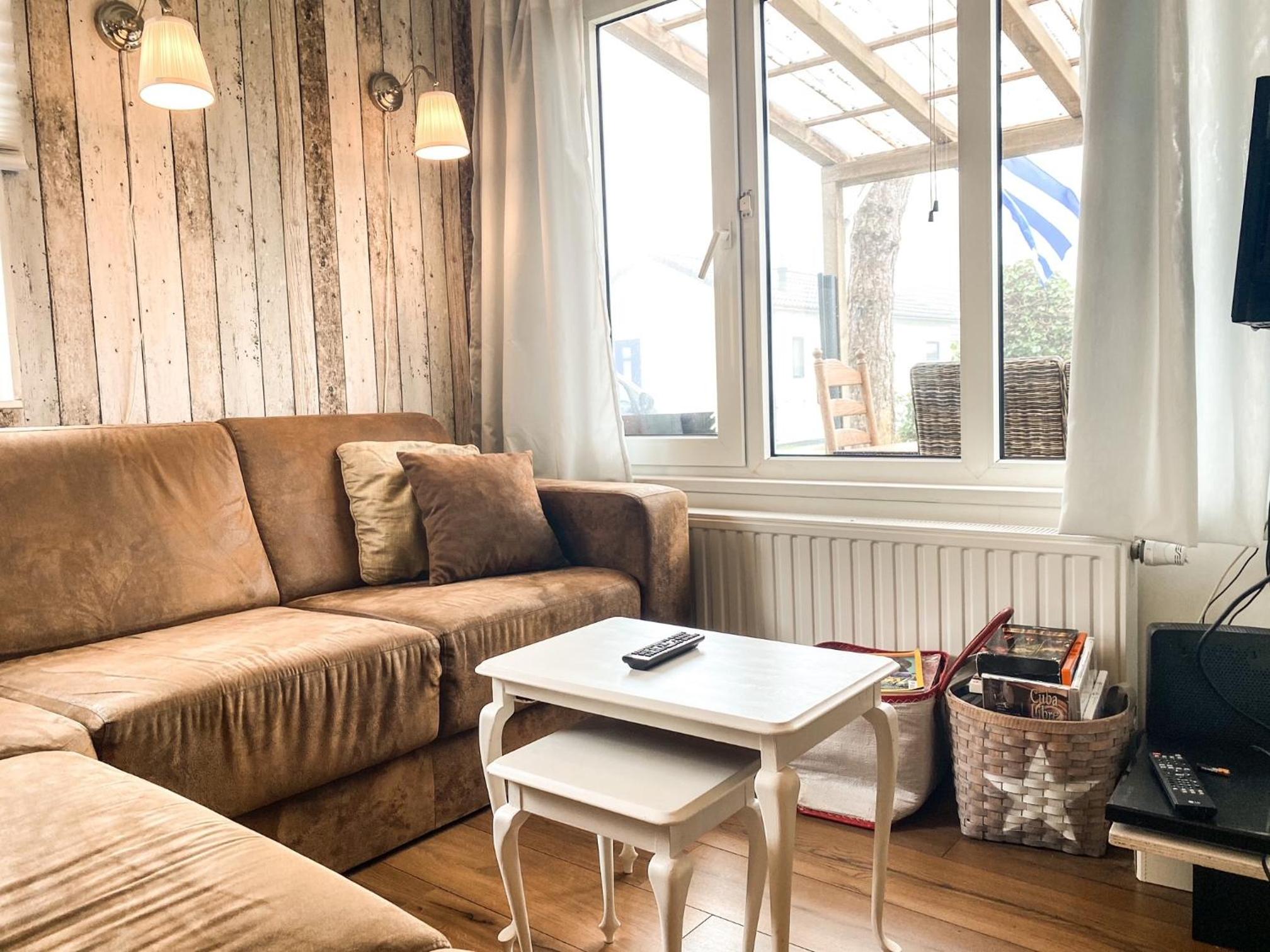 Three-Bedroom House photo 1