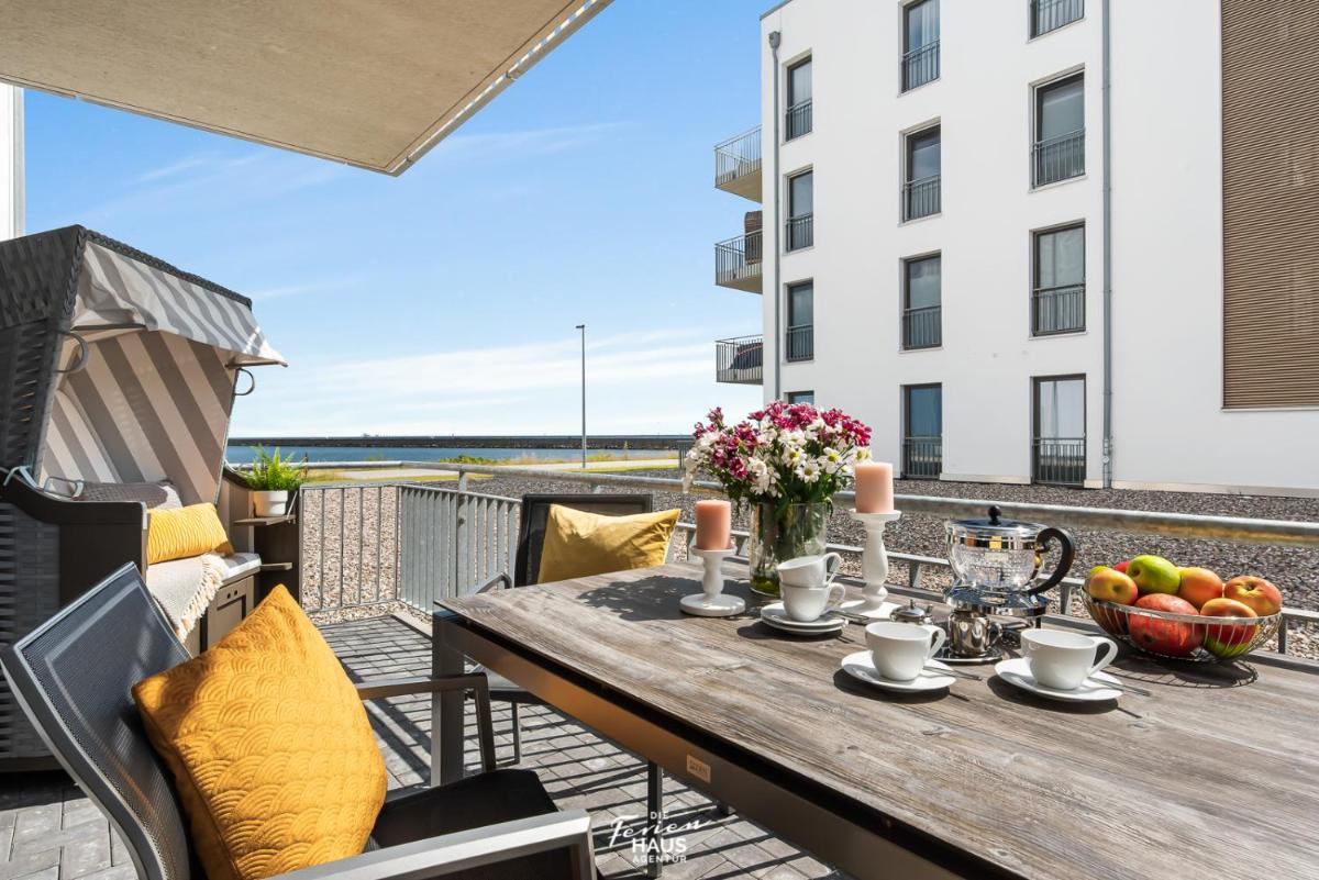 Apartment with Sea View photo 1