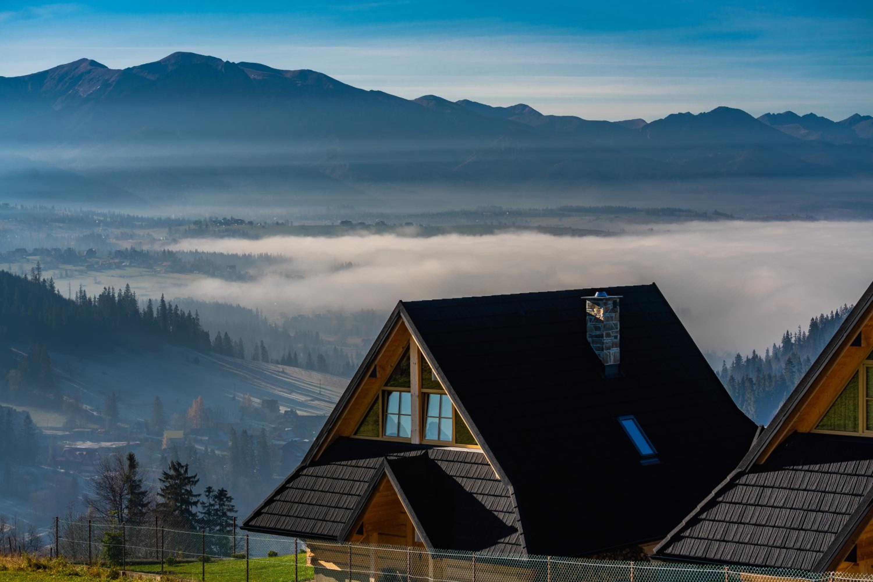 Three-Bedroom Chalet photo 1