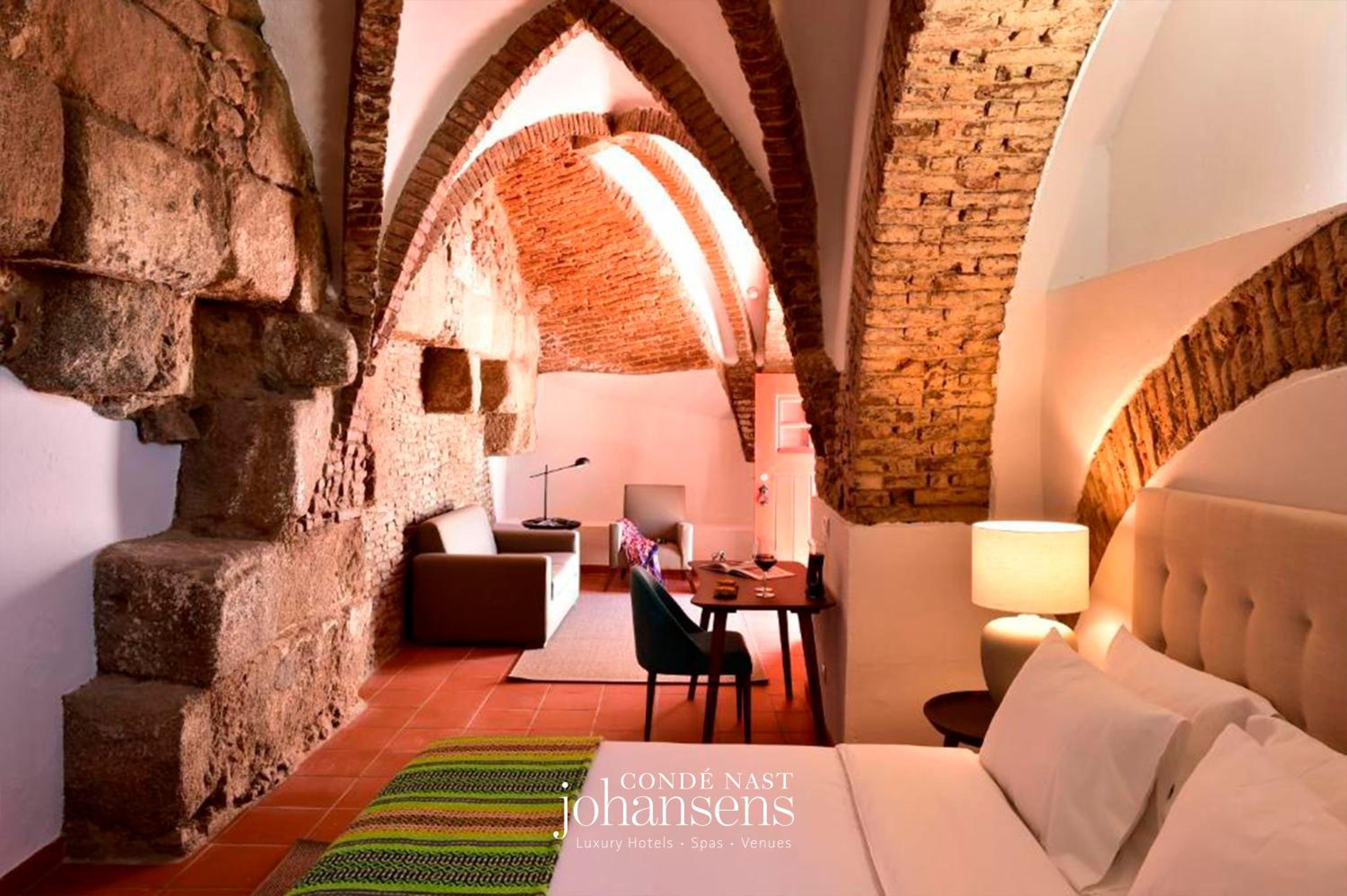 Suite with Garden - Photo 1
