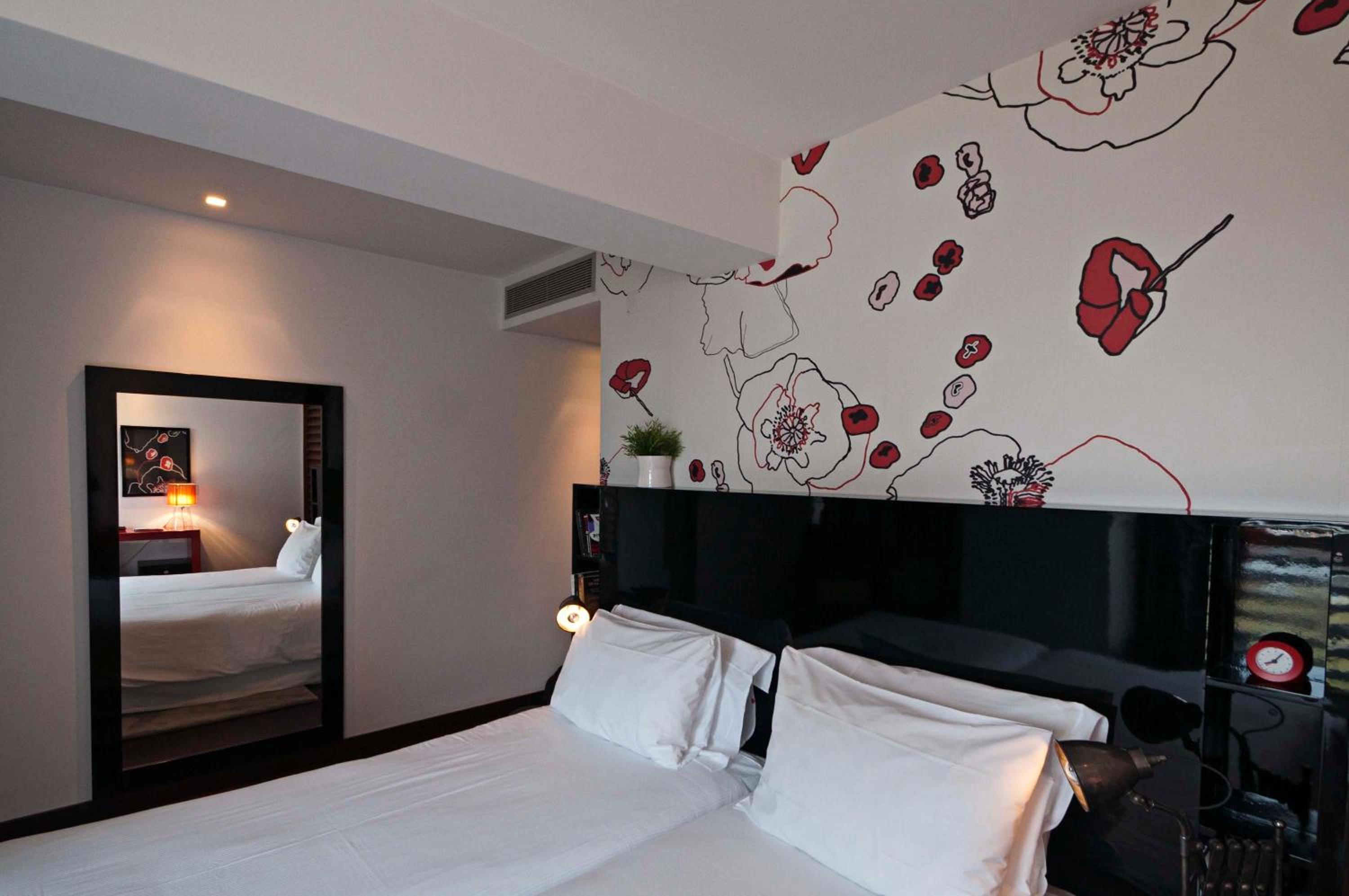Available room