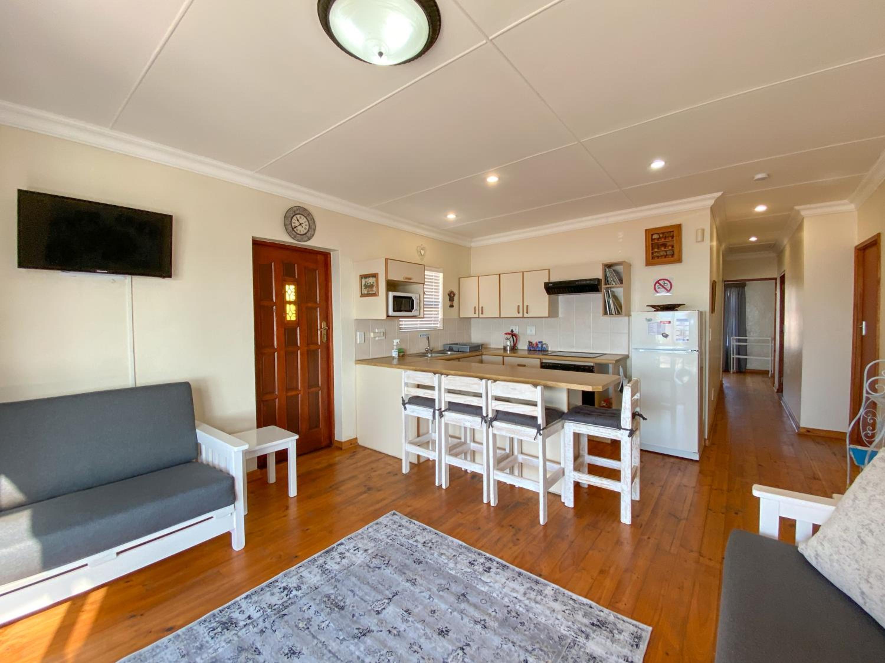 Apartment - Photo 25