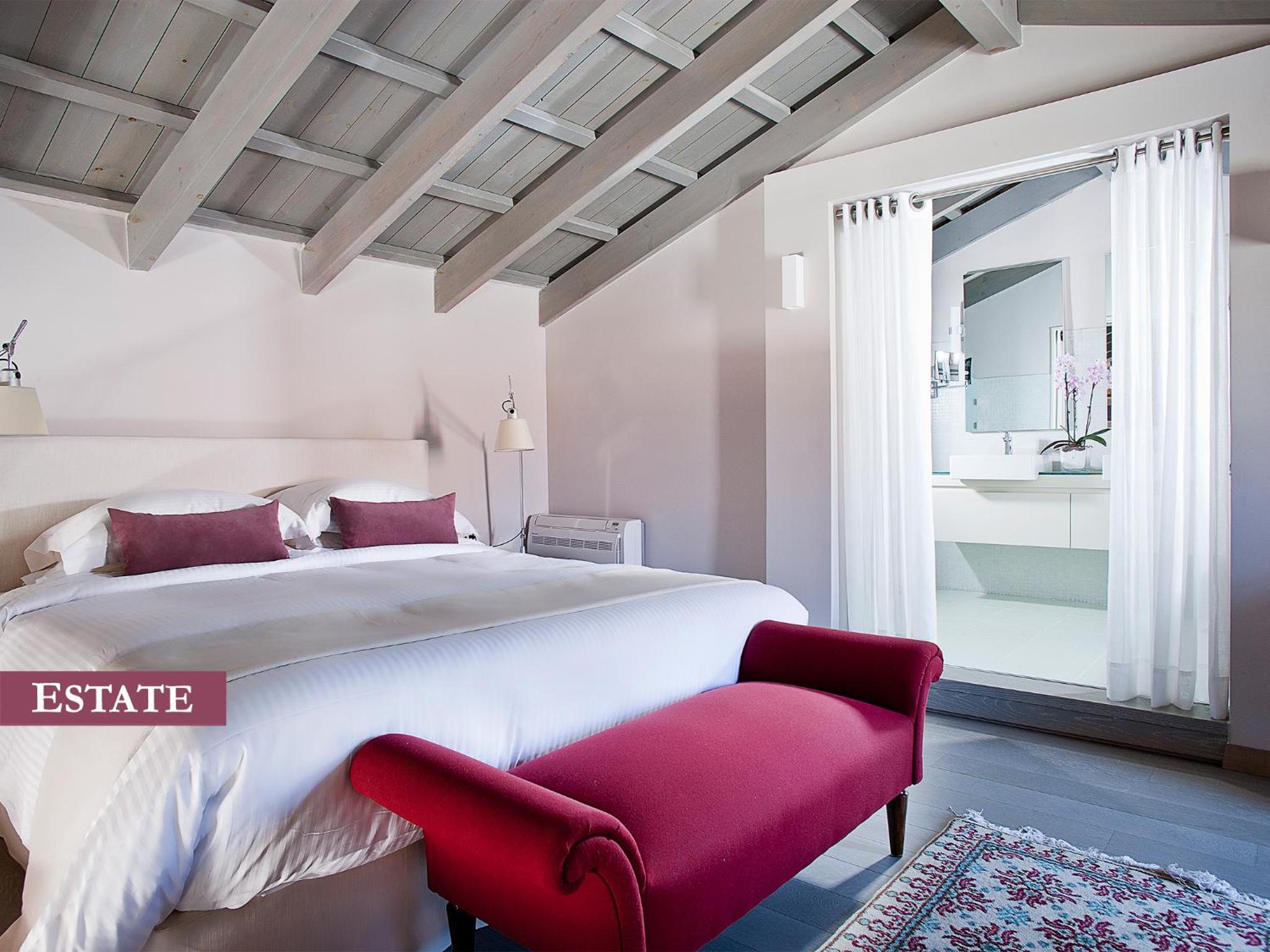 Luxury Suite (Estate) thumbnail 5