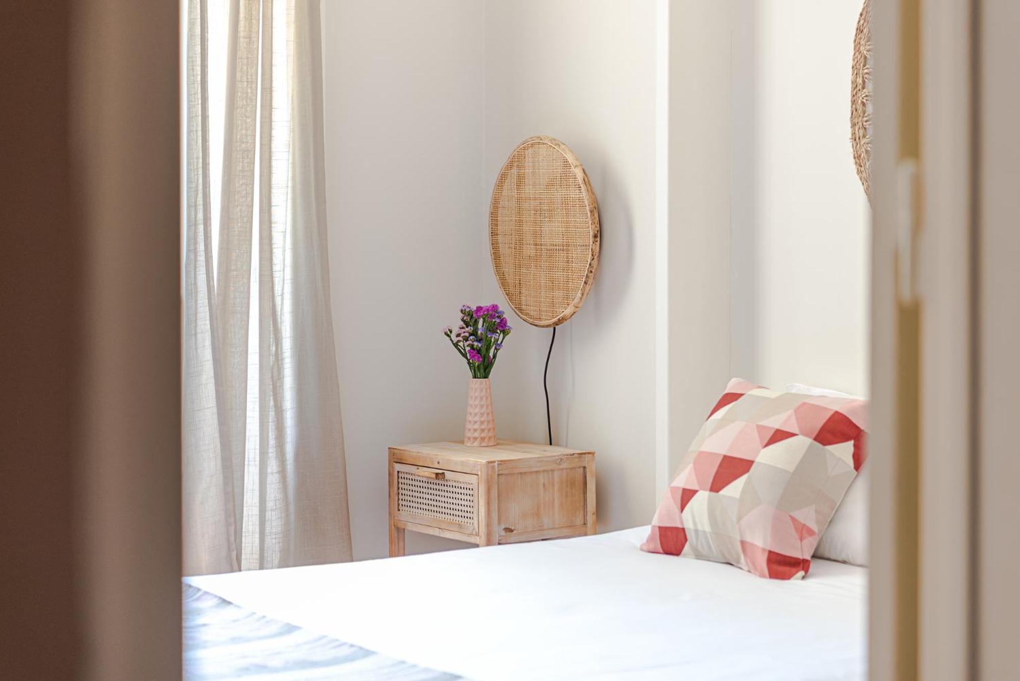 Deluxe Room - Photo 7