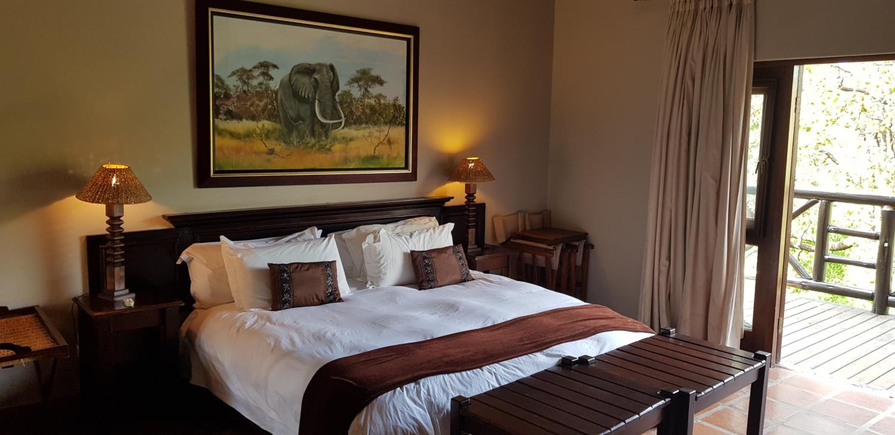 Standard King Room - Photo 1