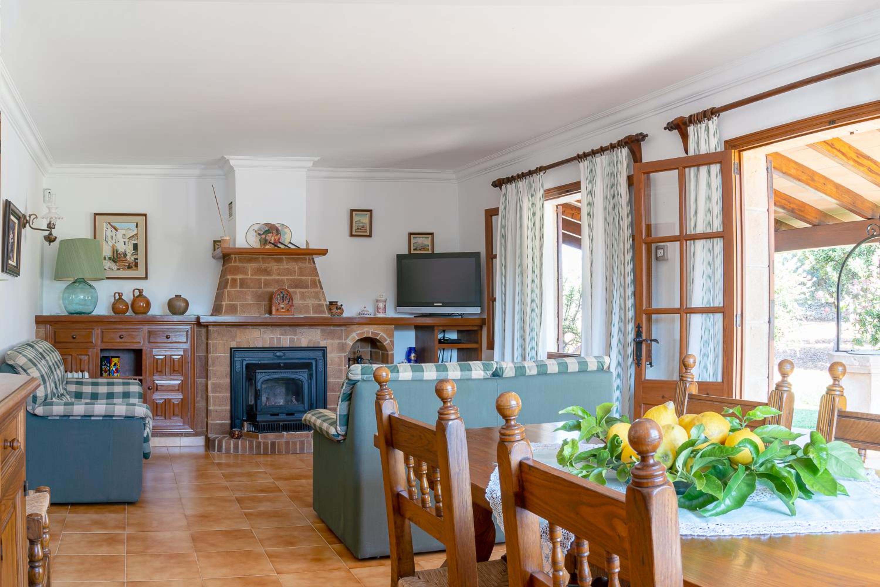 Villa de Tres Habitaciones