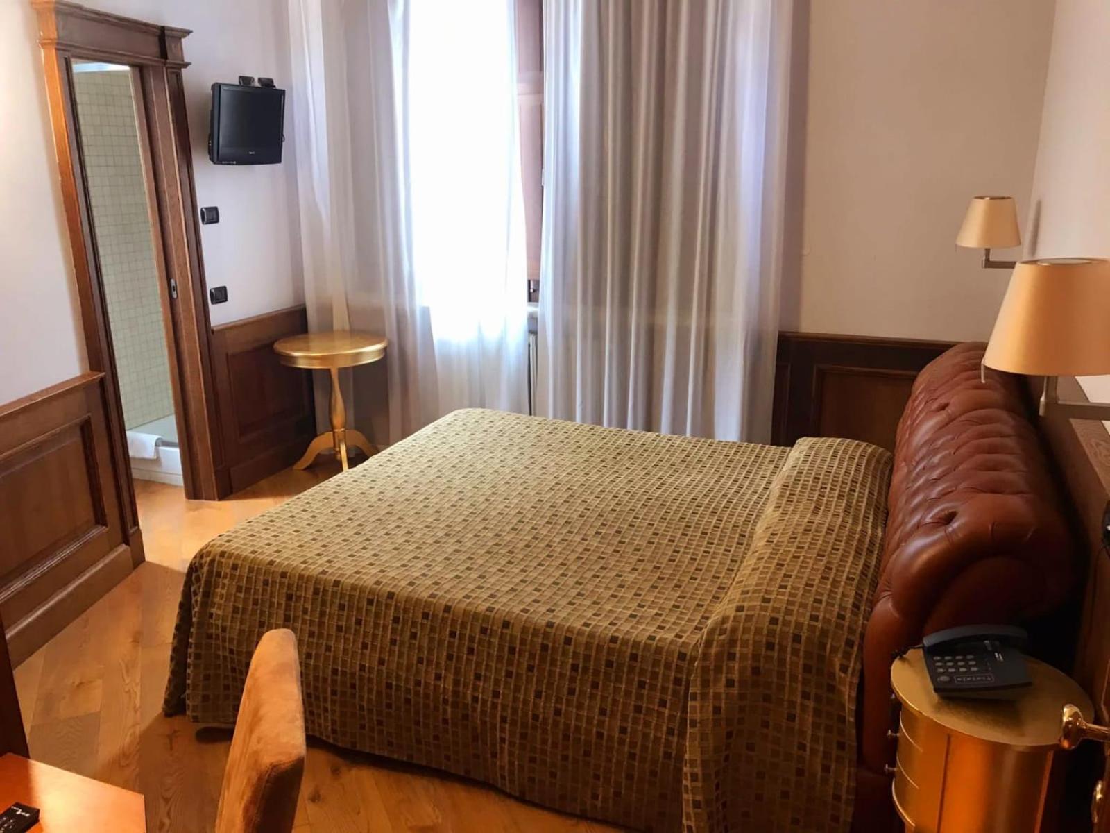 Double Or Twin Room photo 1