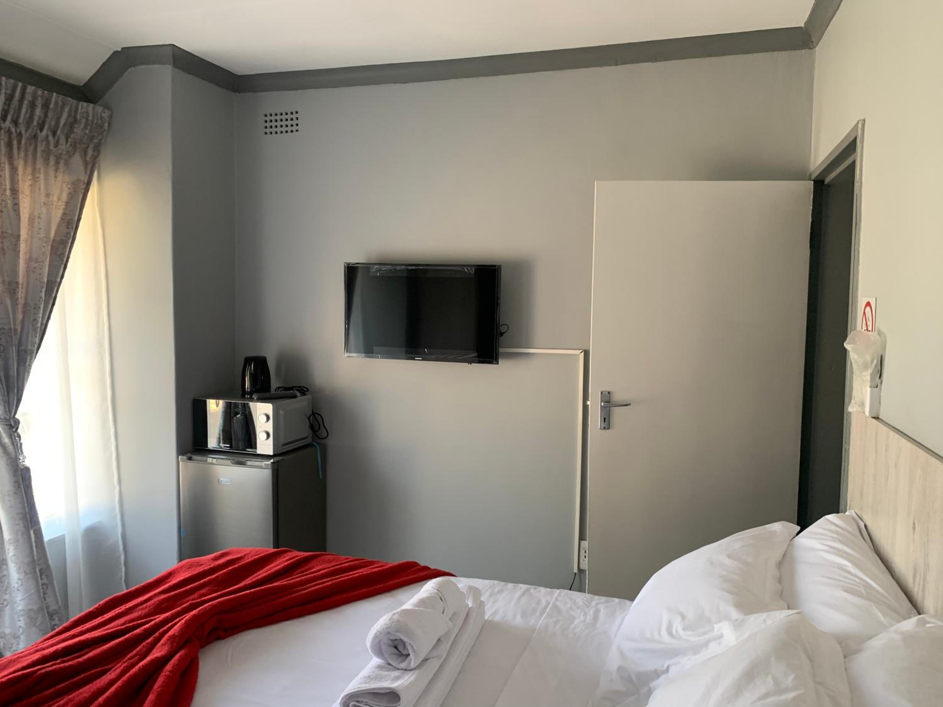 Double Room - Photo 1