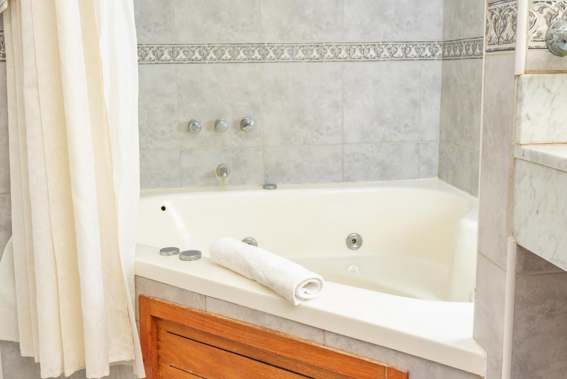 Luxury Triple Room