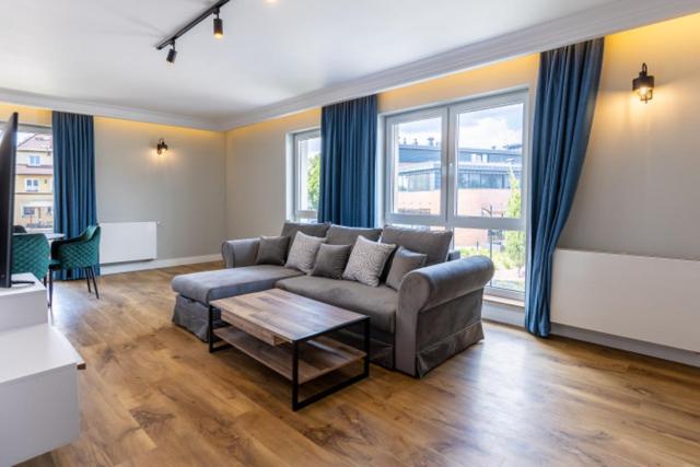 Apartment with Balcony - Photo 1