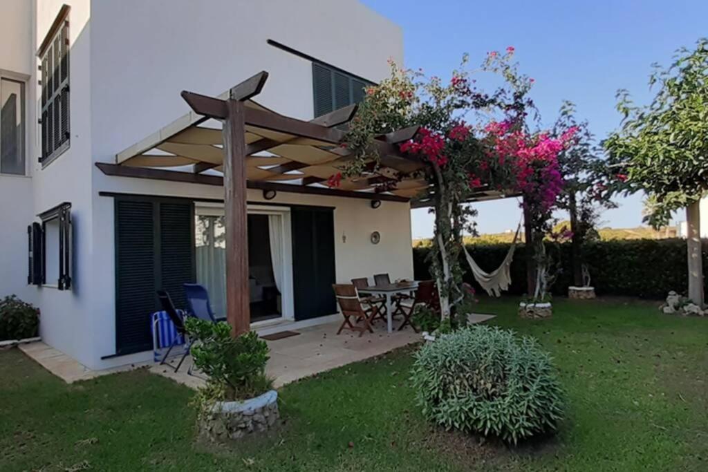 Three-Bedroom Villa photo 3