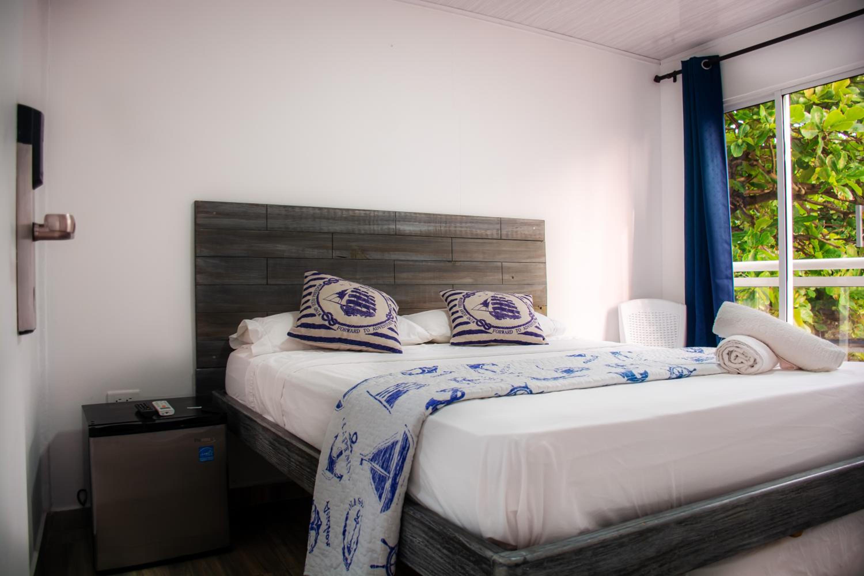 Superior Twin Room with City View