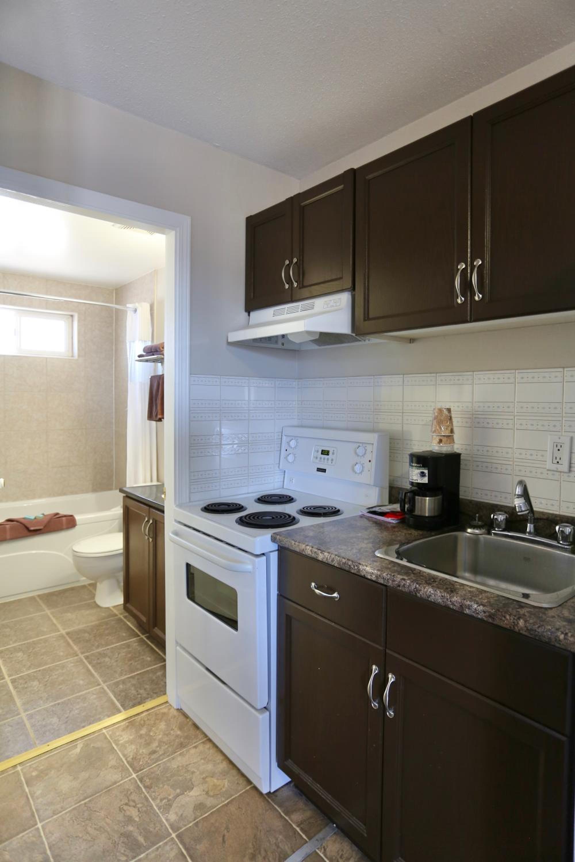 Deluxe Quadruple Room - Photo 6