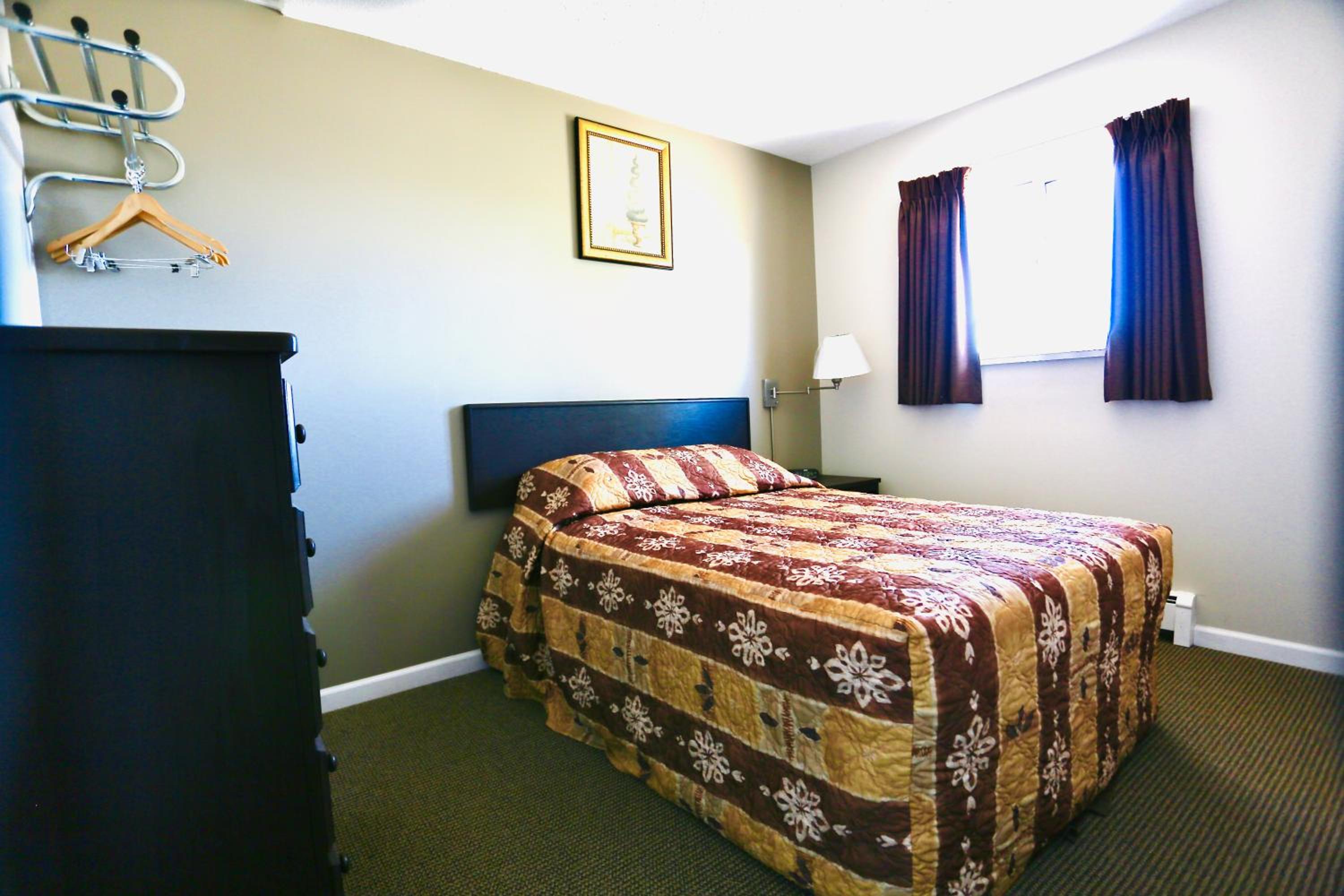 Deluxe Quadruple Room - Photo 3
