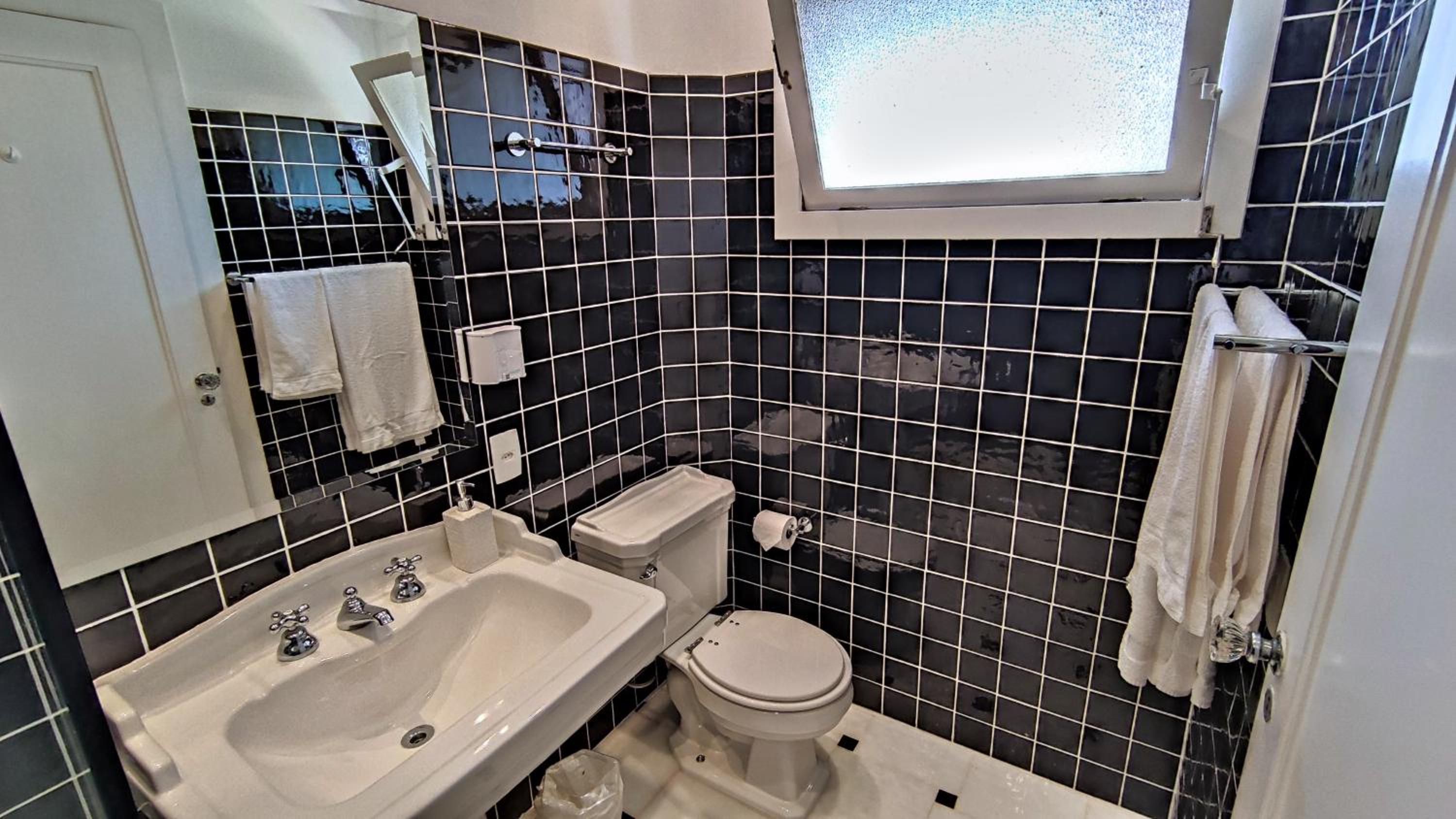 Double Room - Photo 3