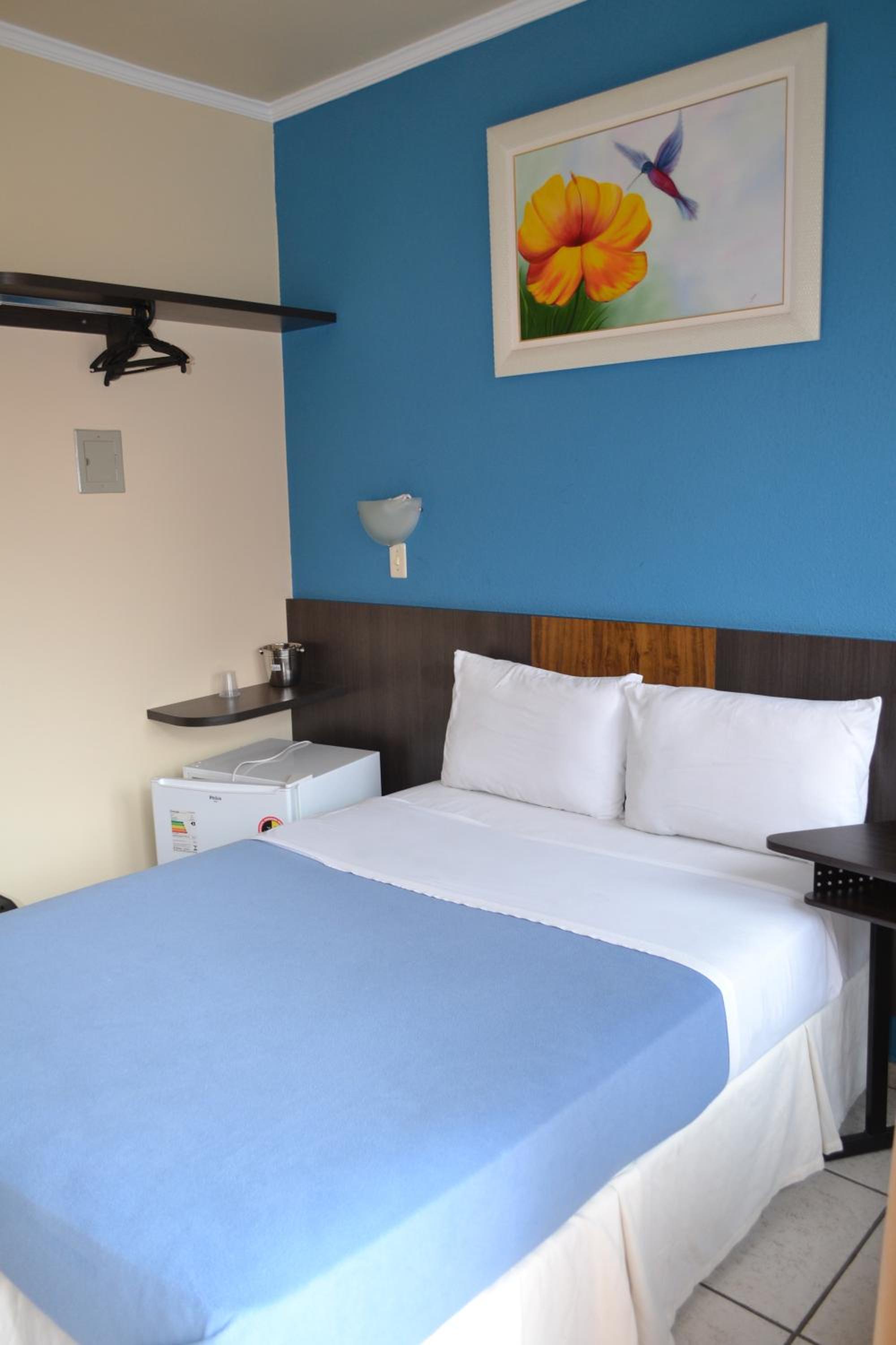 Double or Twin Room photo 3