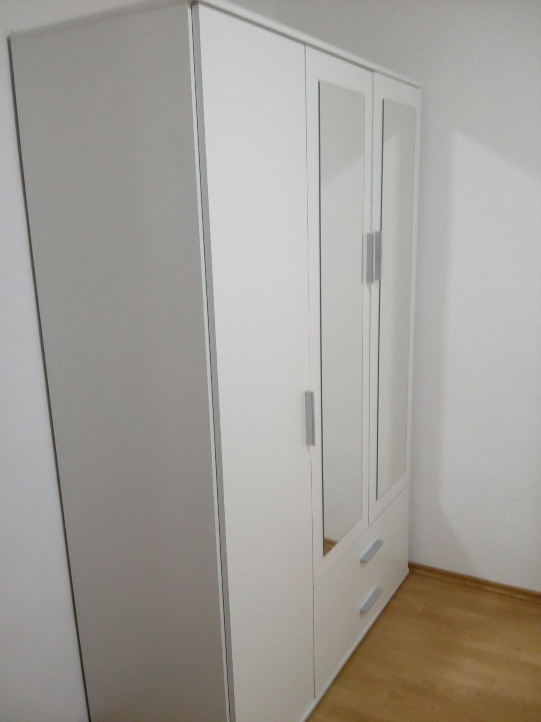 Three-Bedroom Apartment photo 2