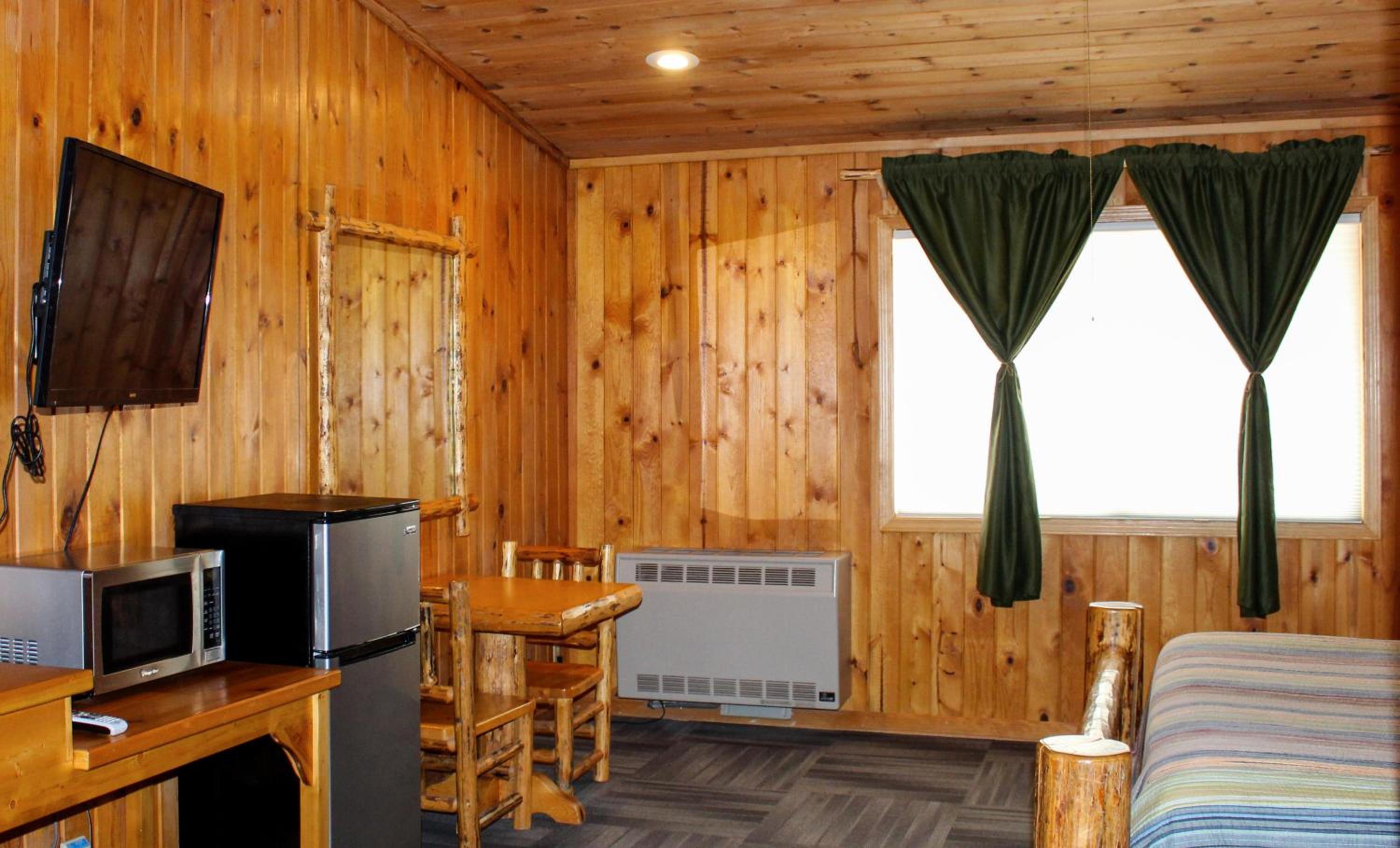 Deluxe King Studio photo 1