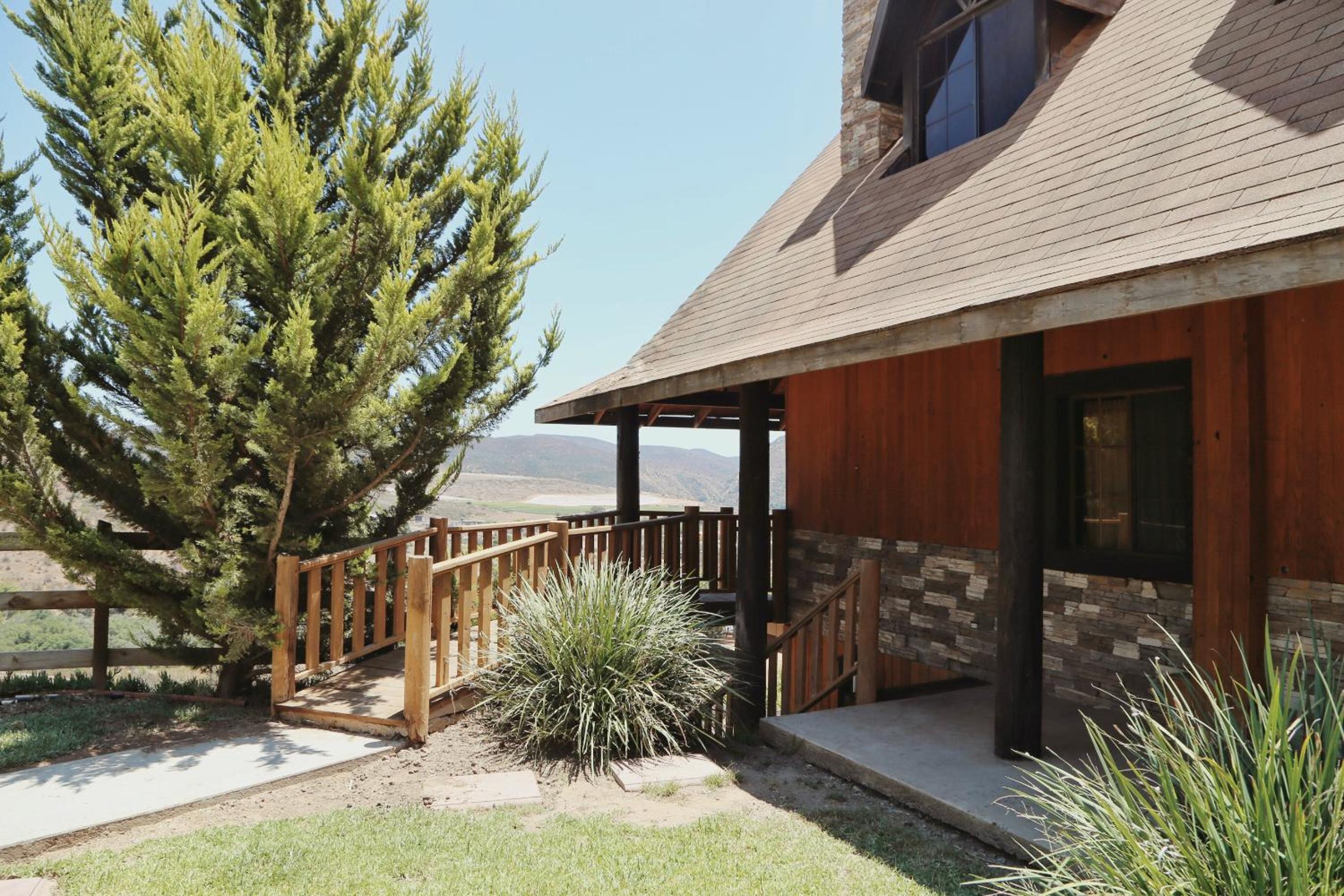 Two-Bedroom Chalet - Photo 6