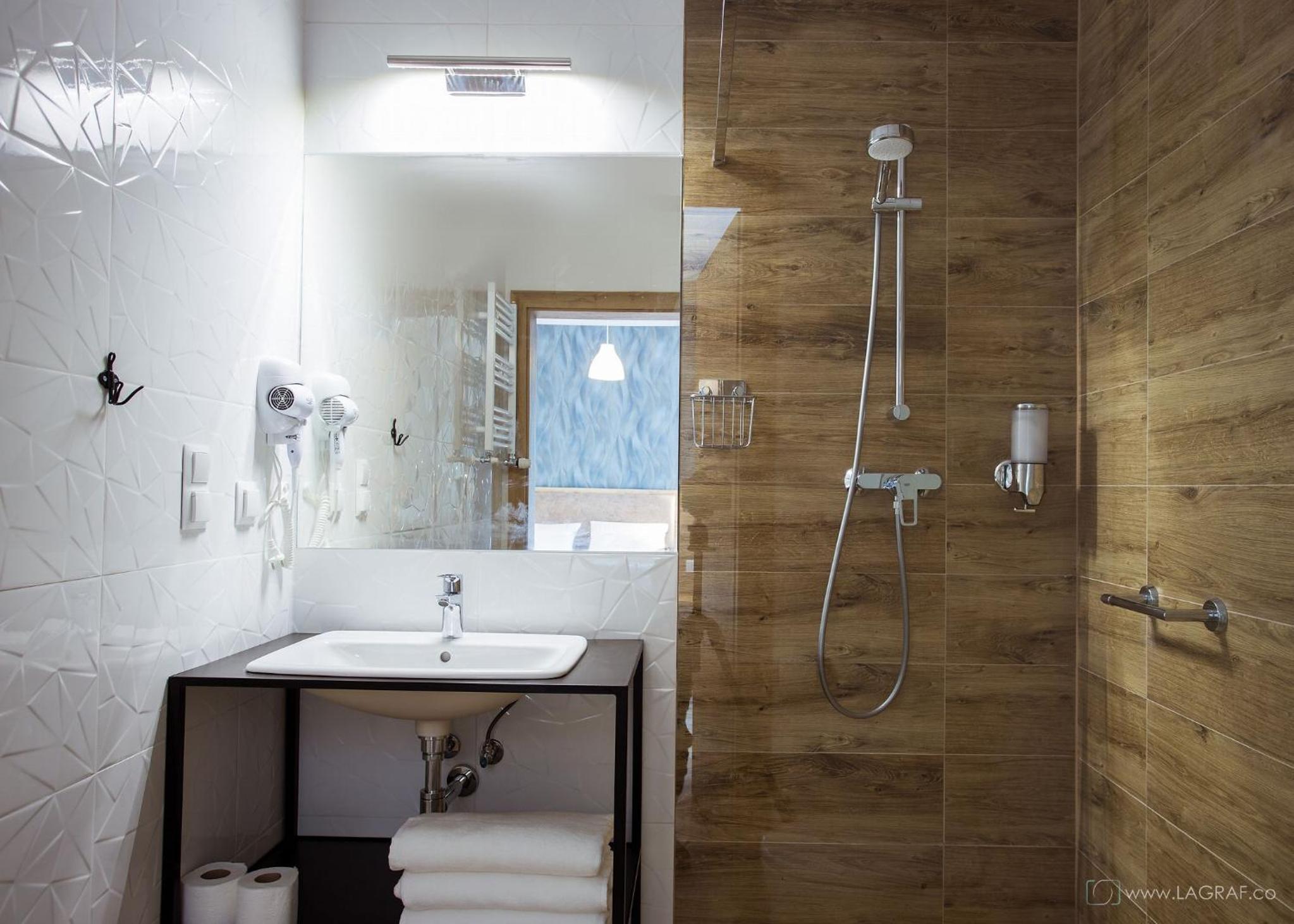 Superior Triple Room - Photo 1