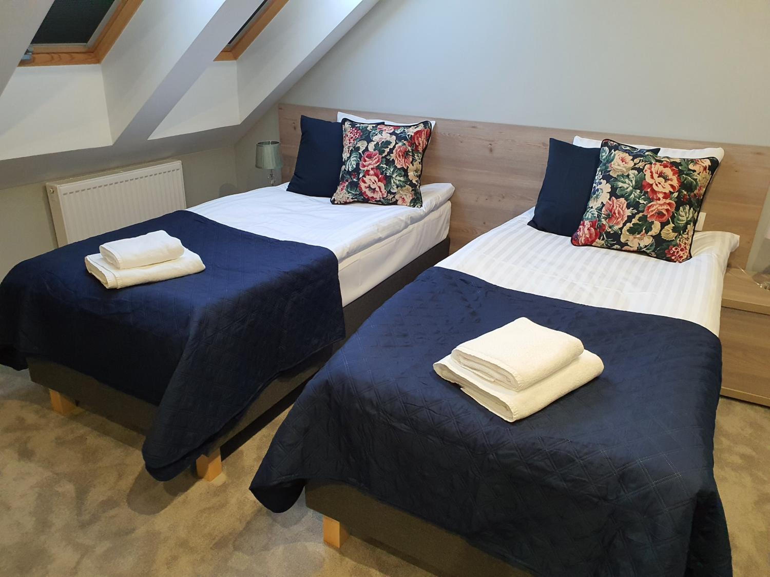 Double Room - Photo 2
