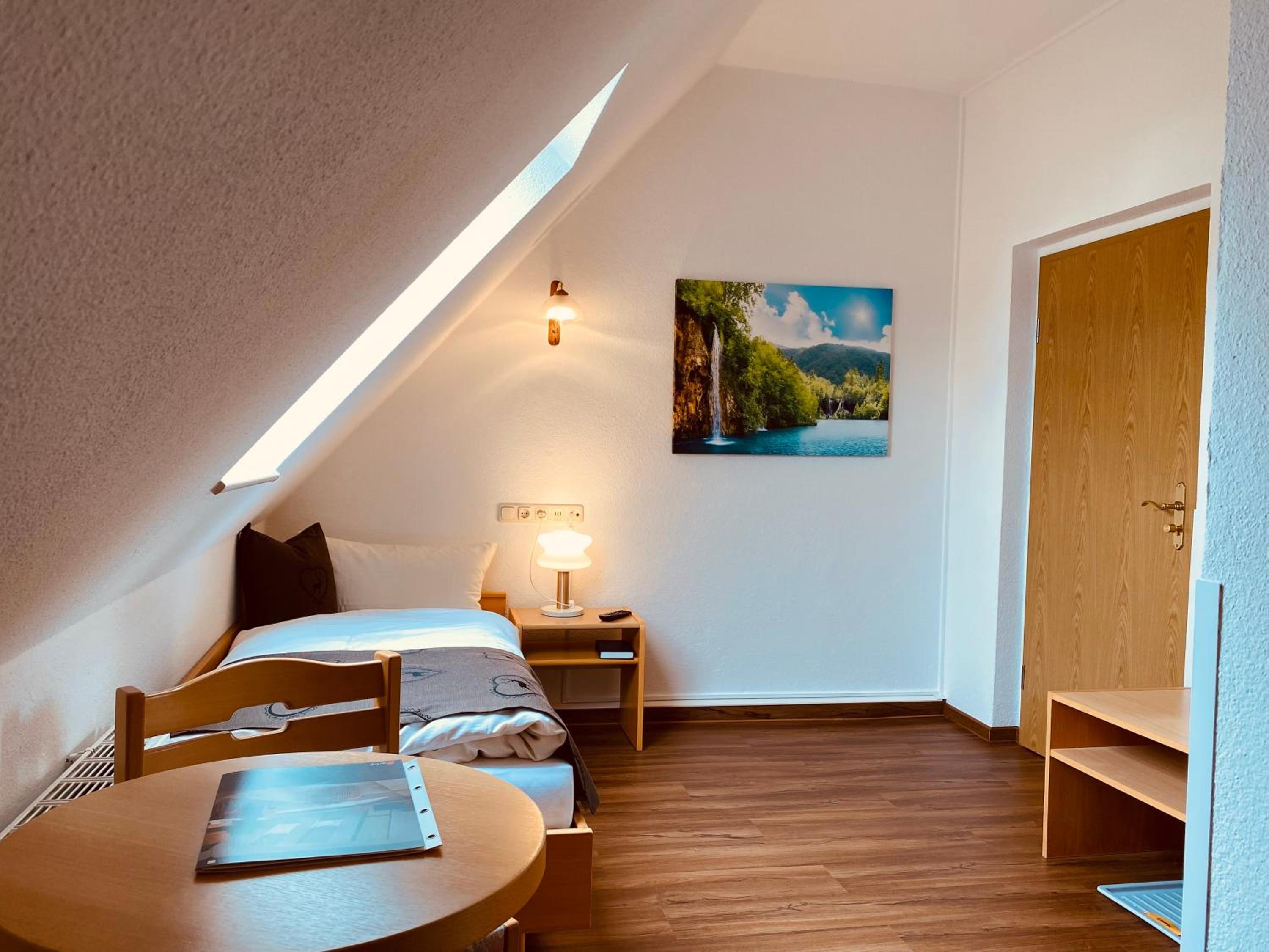 Single Room photo 1