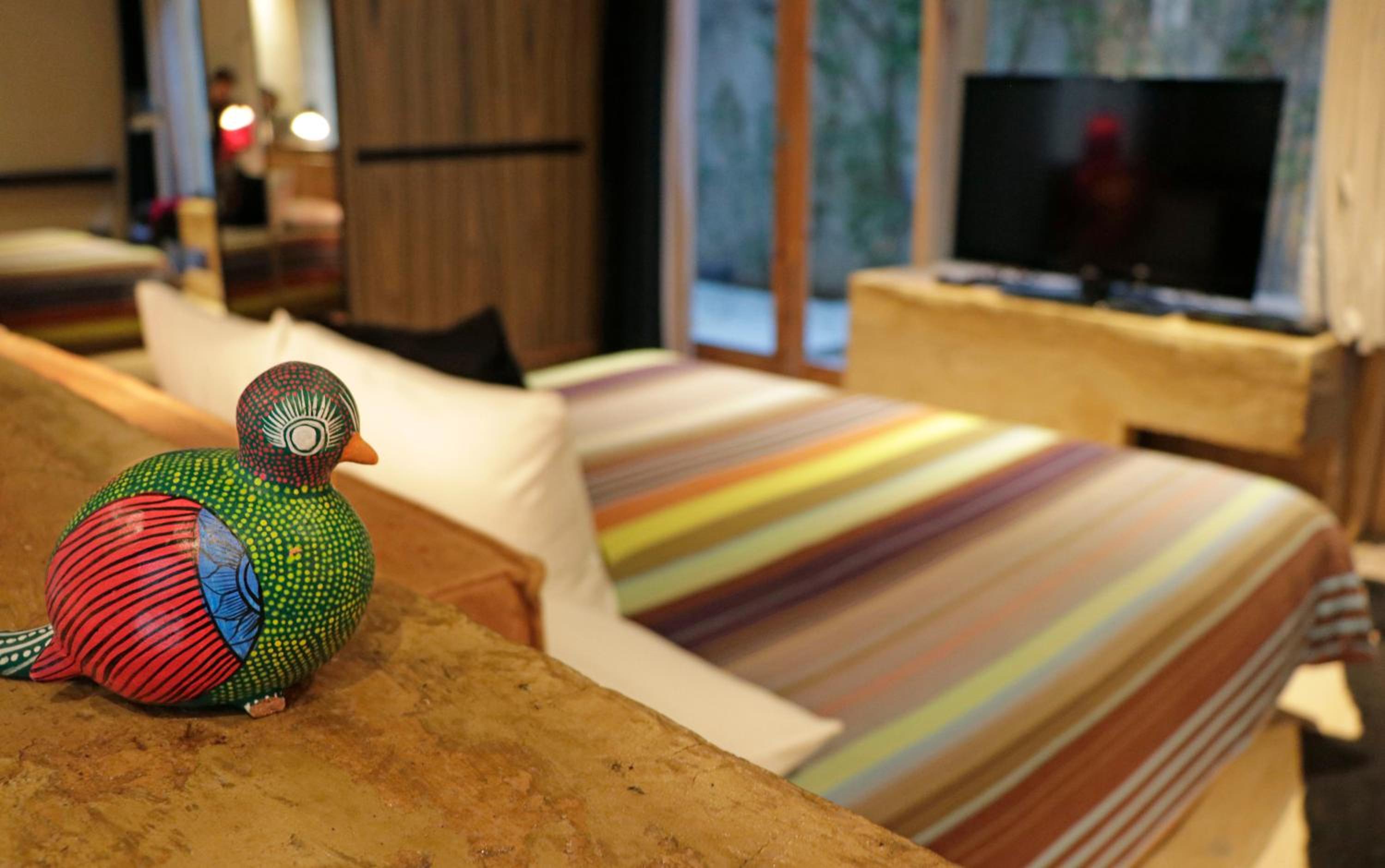 Executive Suite - Photo 1