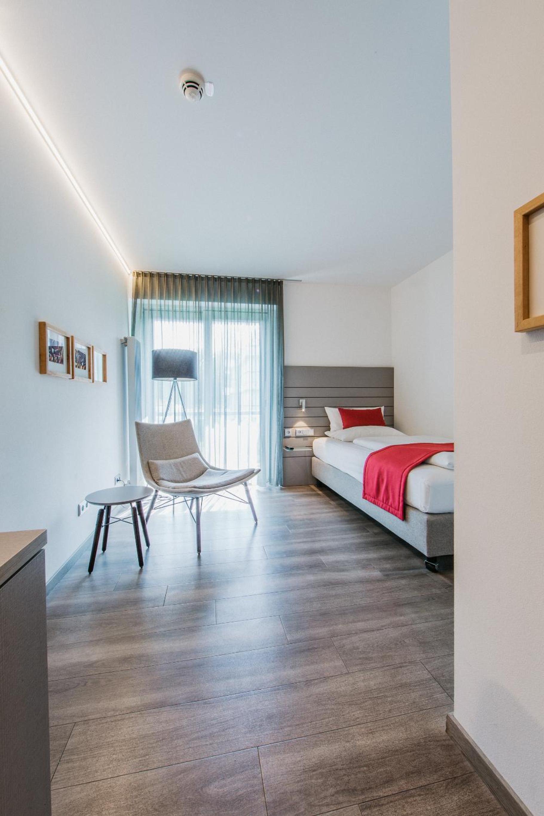 Standard Single Room