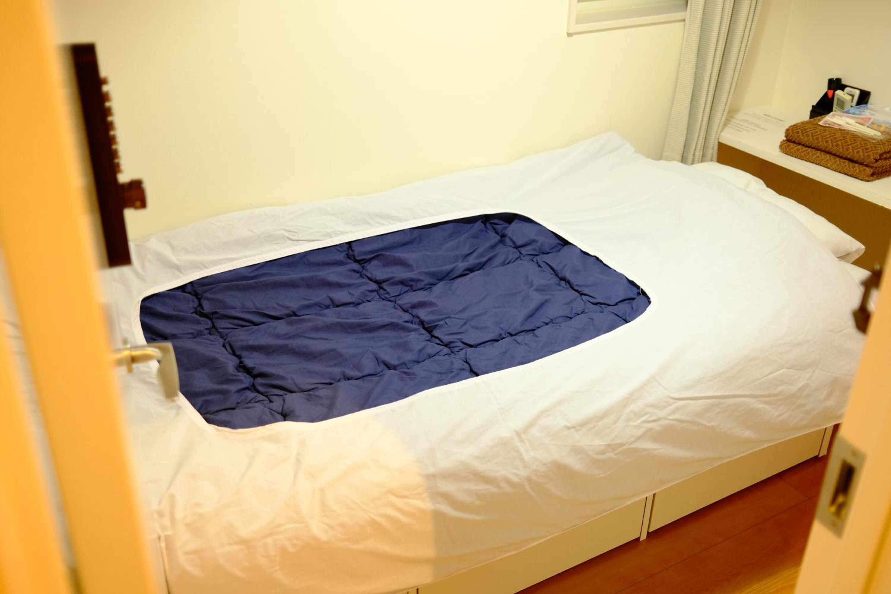 Standard Single Room with Shared Bathroom photo 2