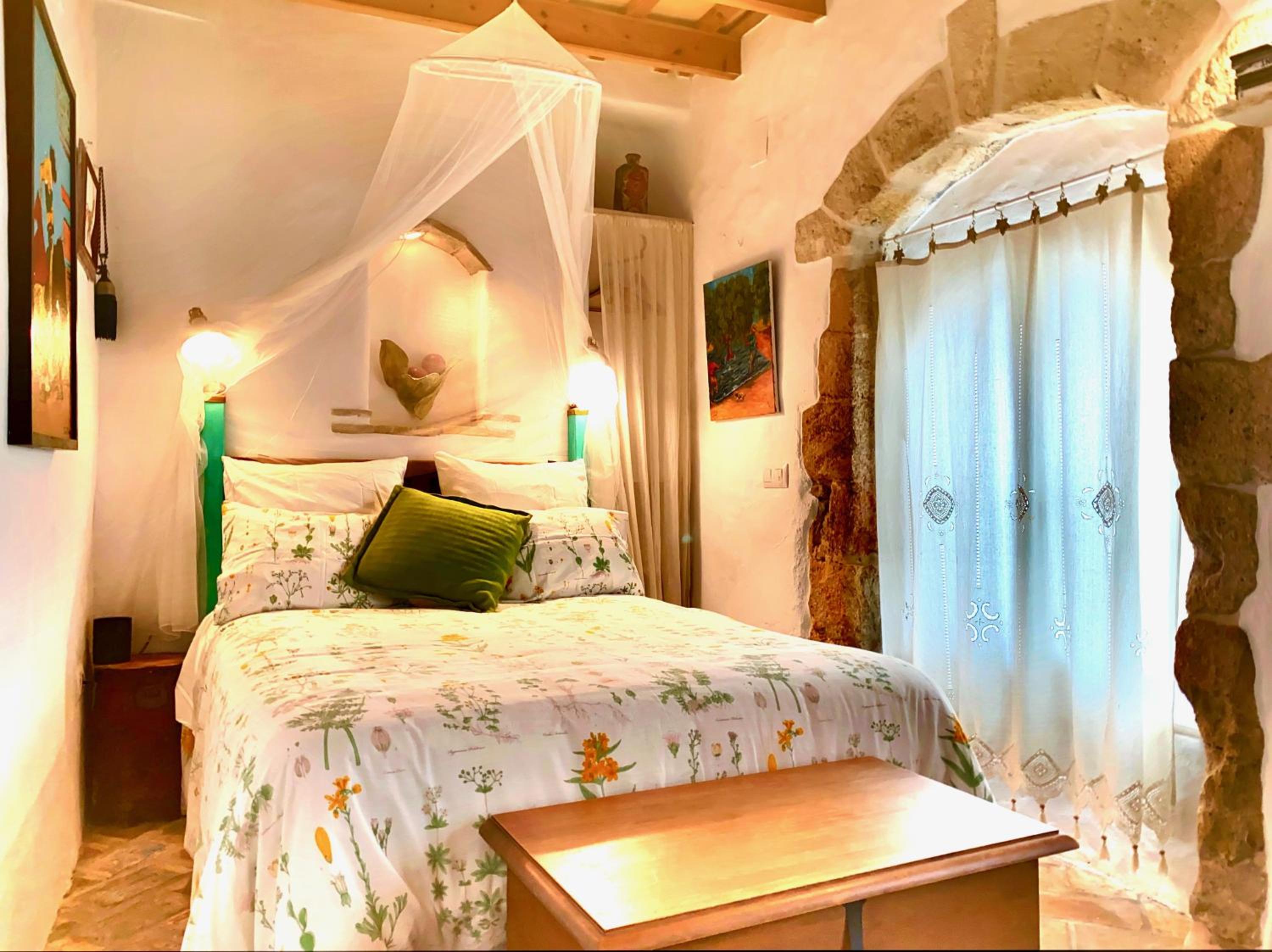 Suite - Photo 8