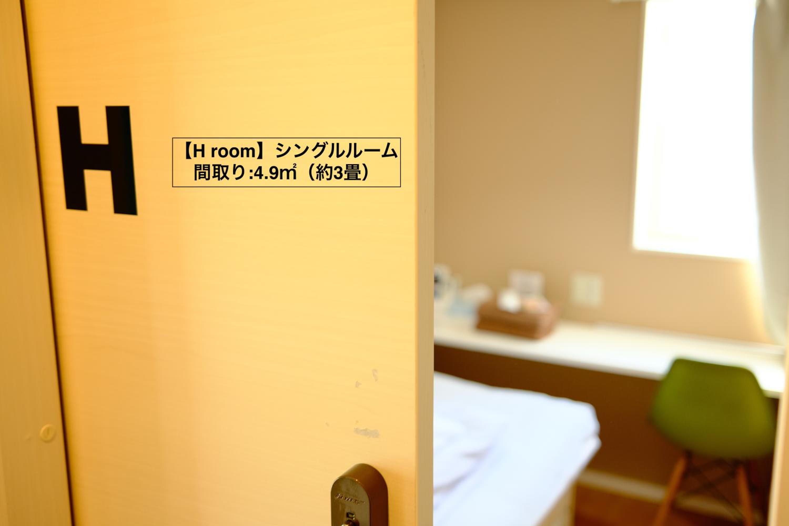 标准单人房（带共用浴室）