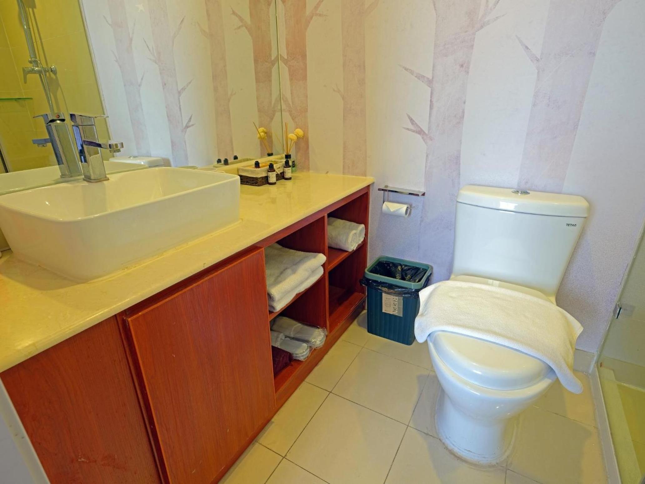 Superior King Room photo 2