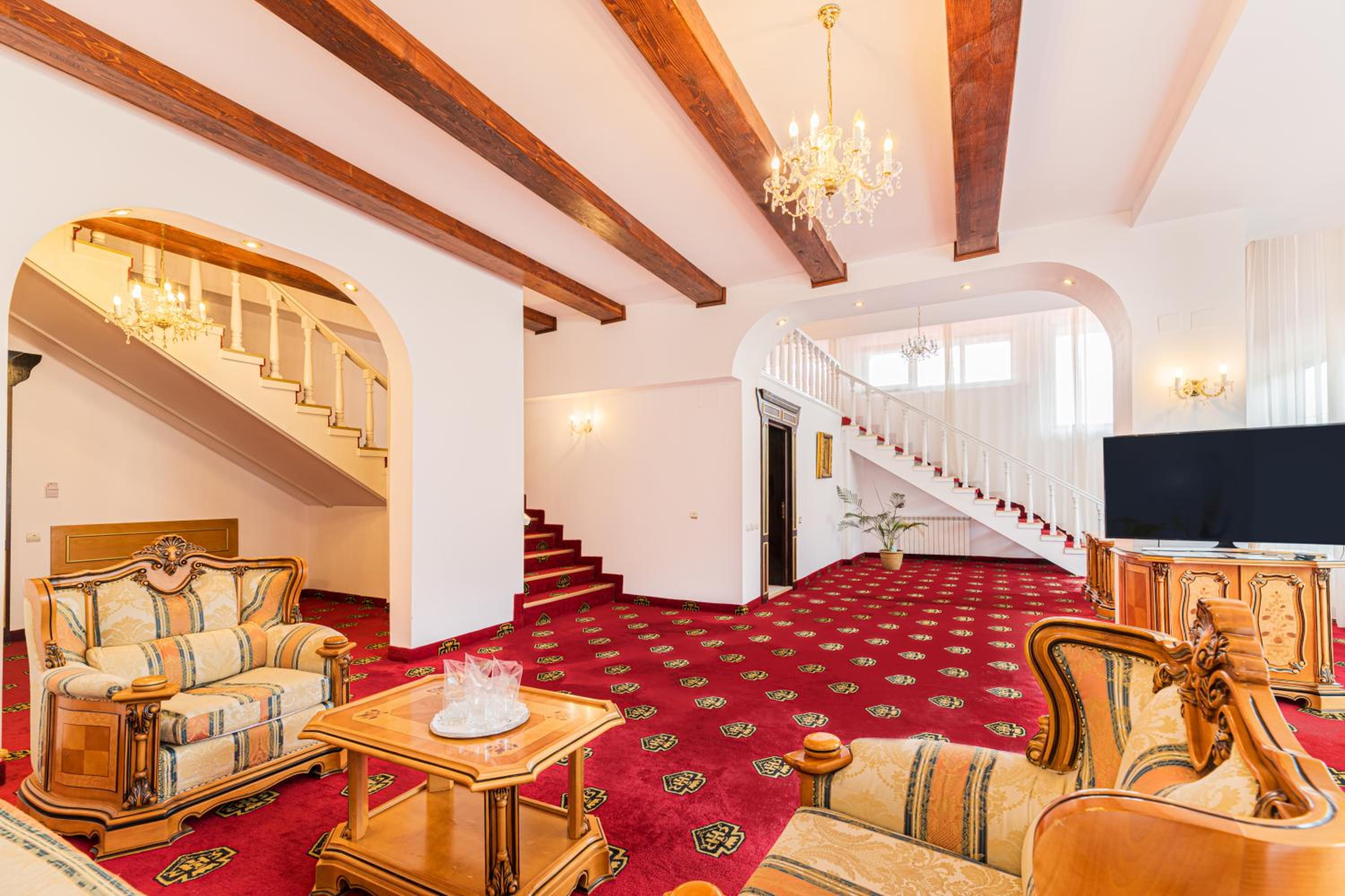 Deluxe Suite with Sauna and Balcony