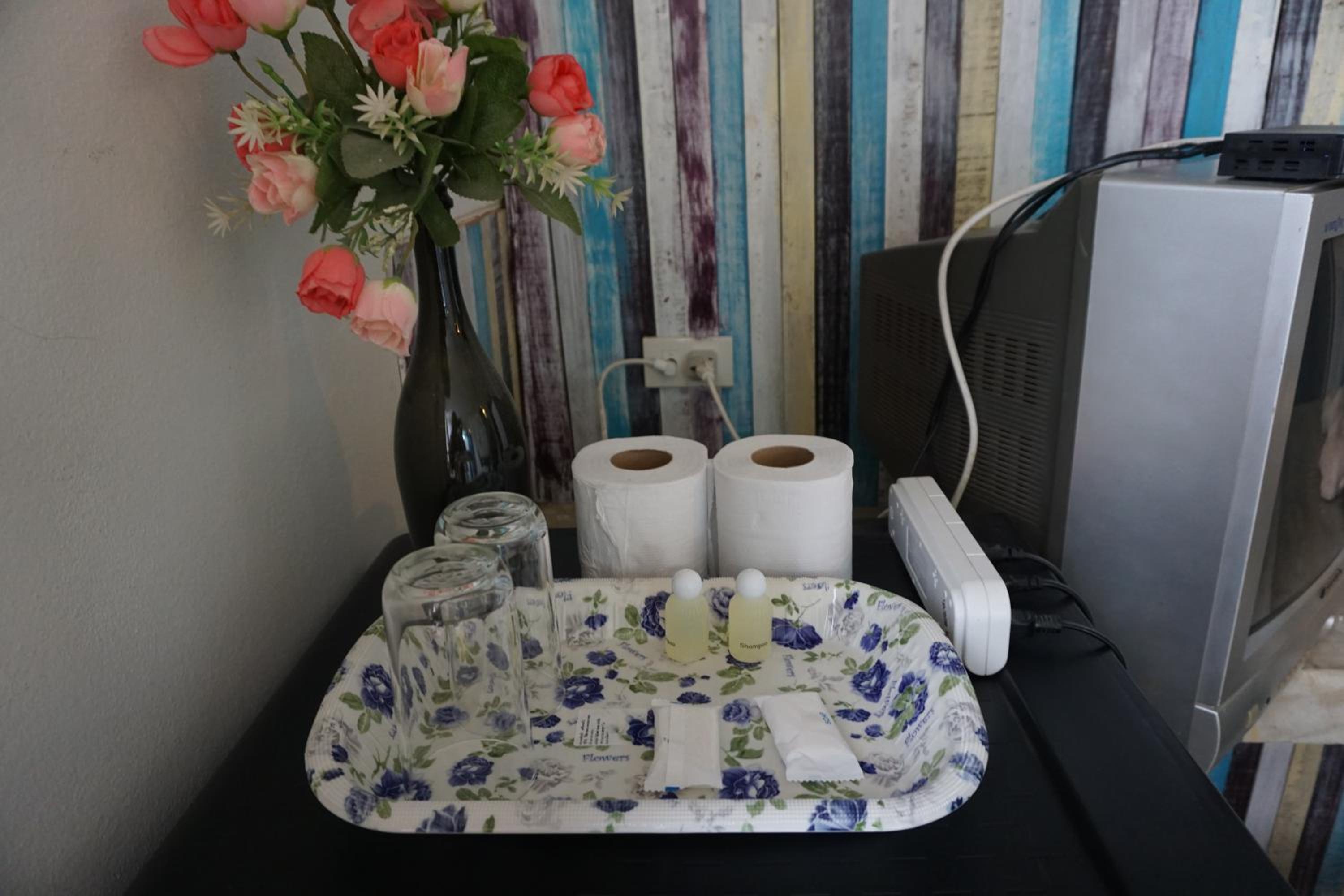 Standard Double Room - Photo 5