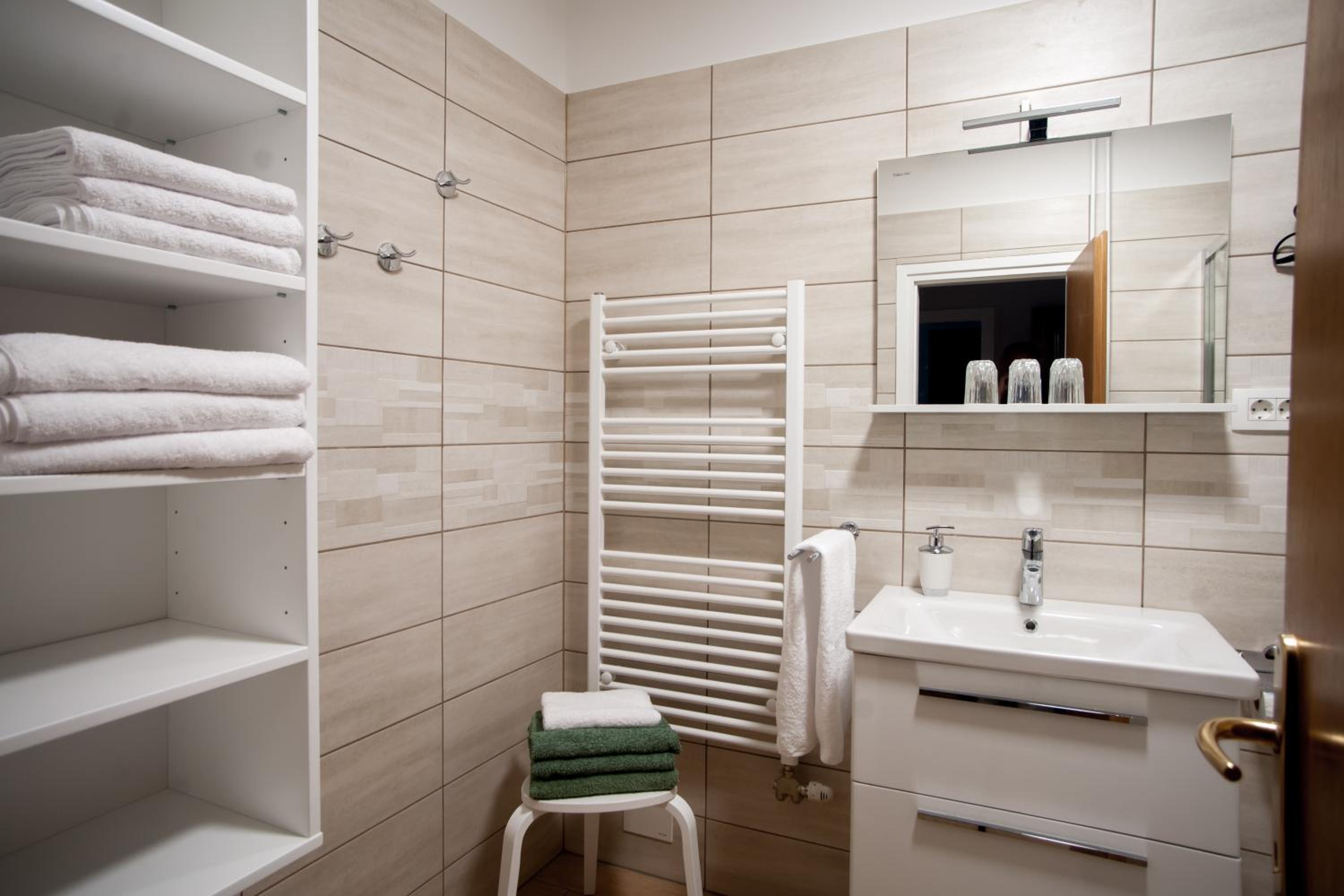 Two-Bedroom Apartment - Photo 15