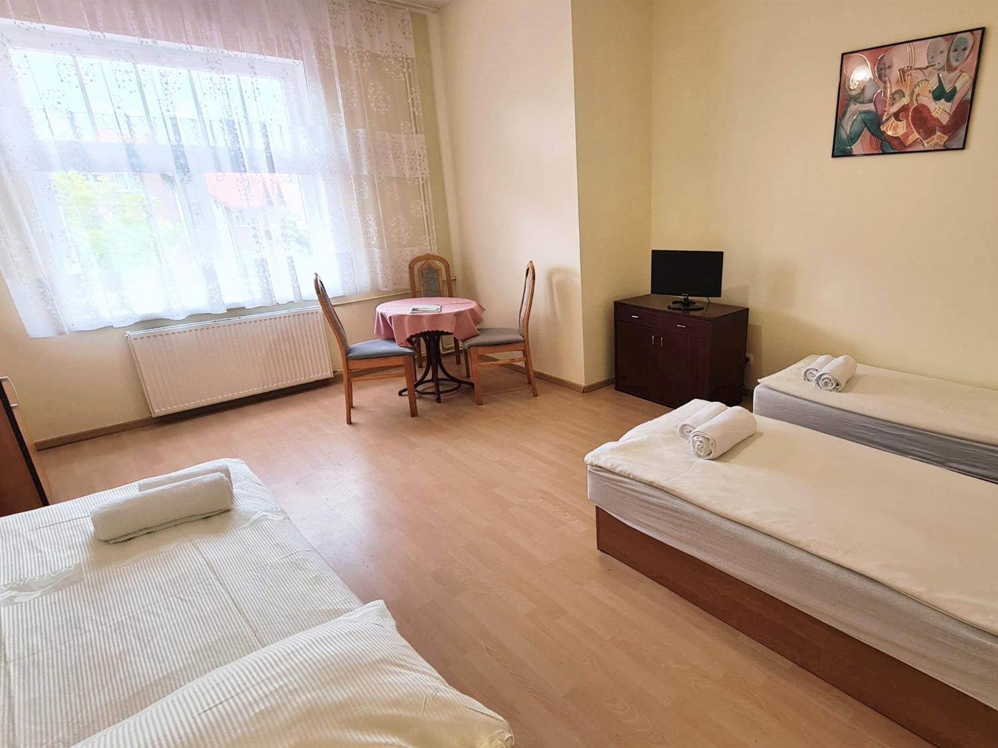Triple Room - Photo 5