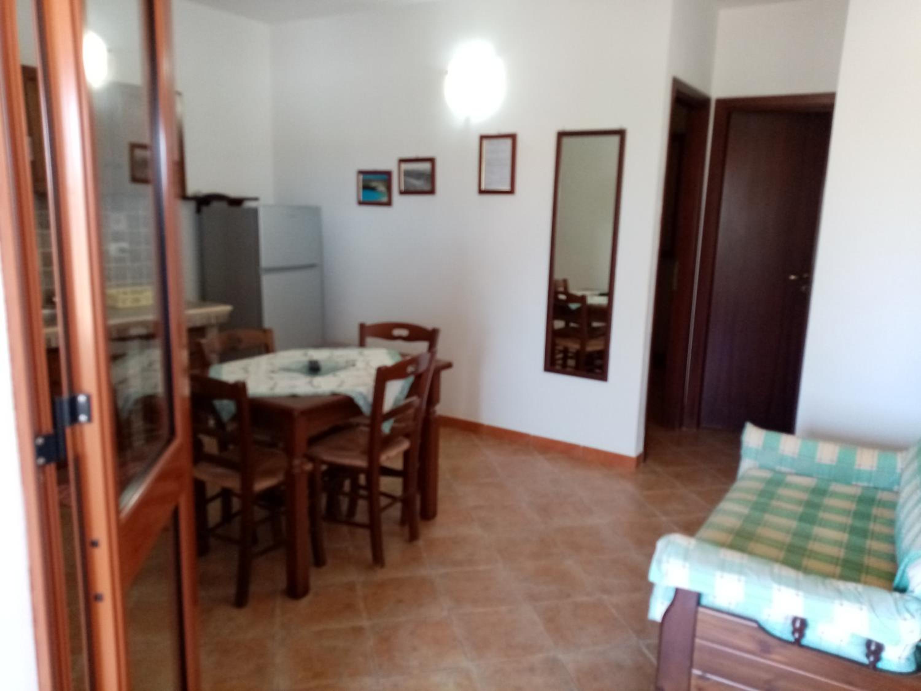 One-Bedroom House photo 2