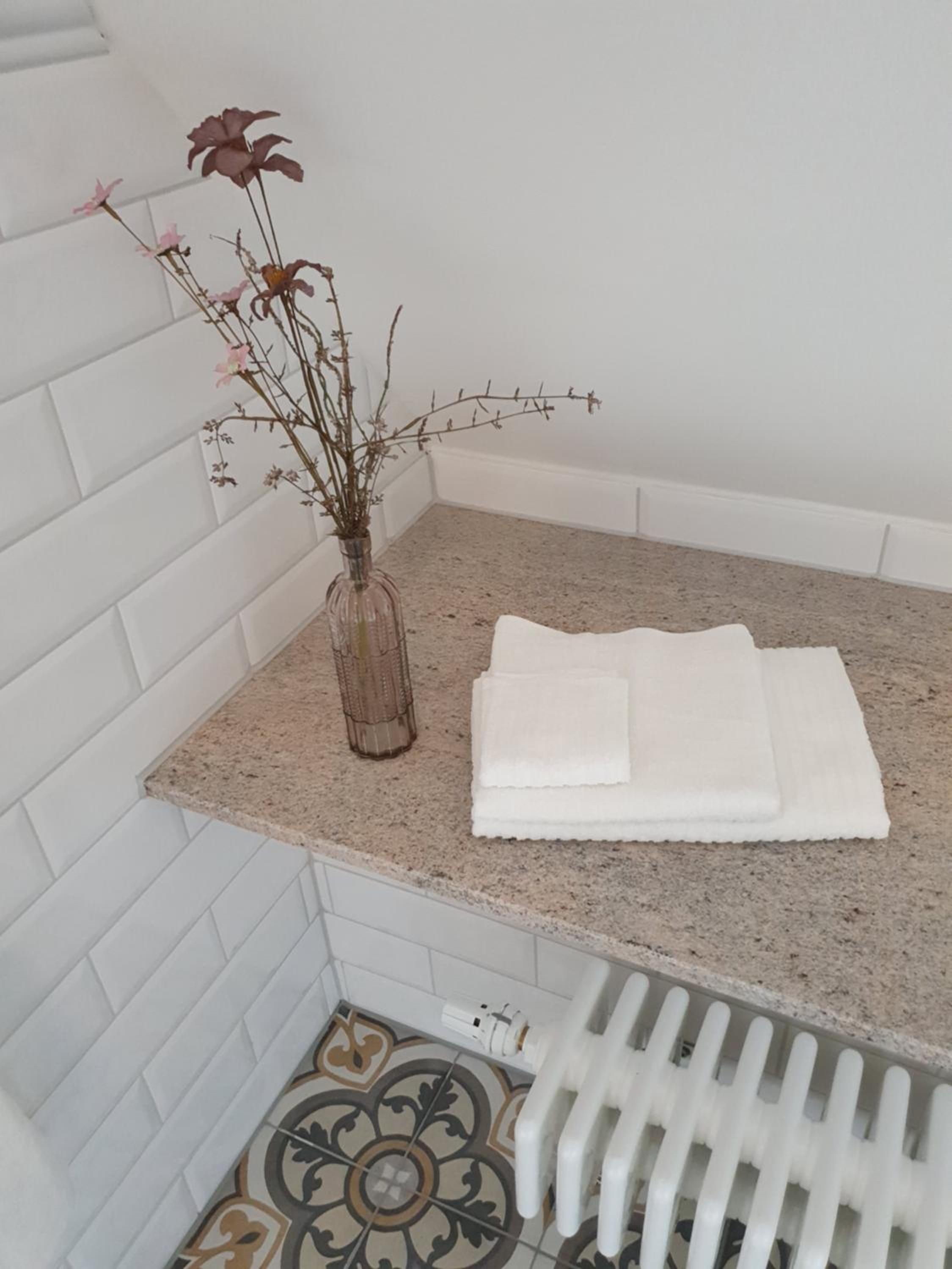 Superior Suite - Photo 4