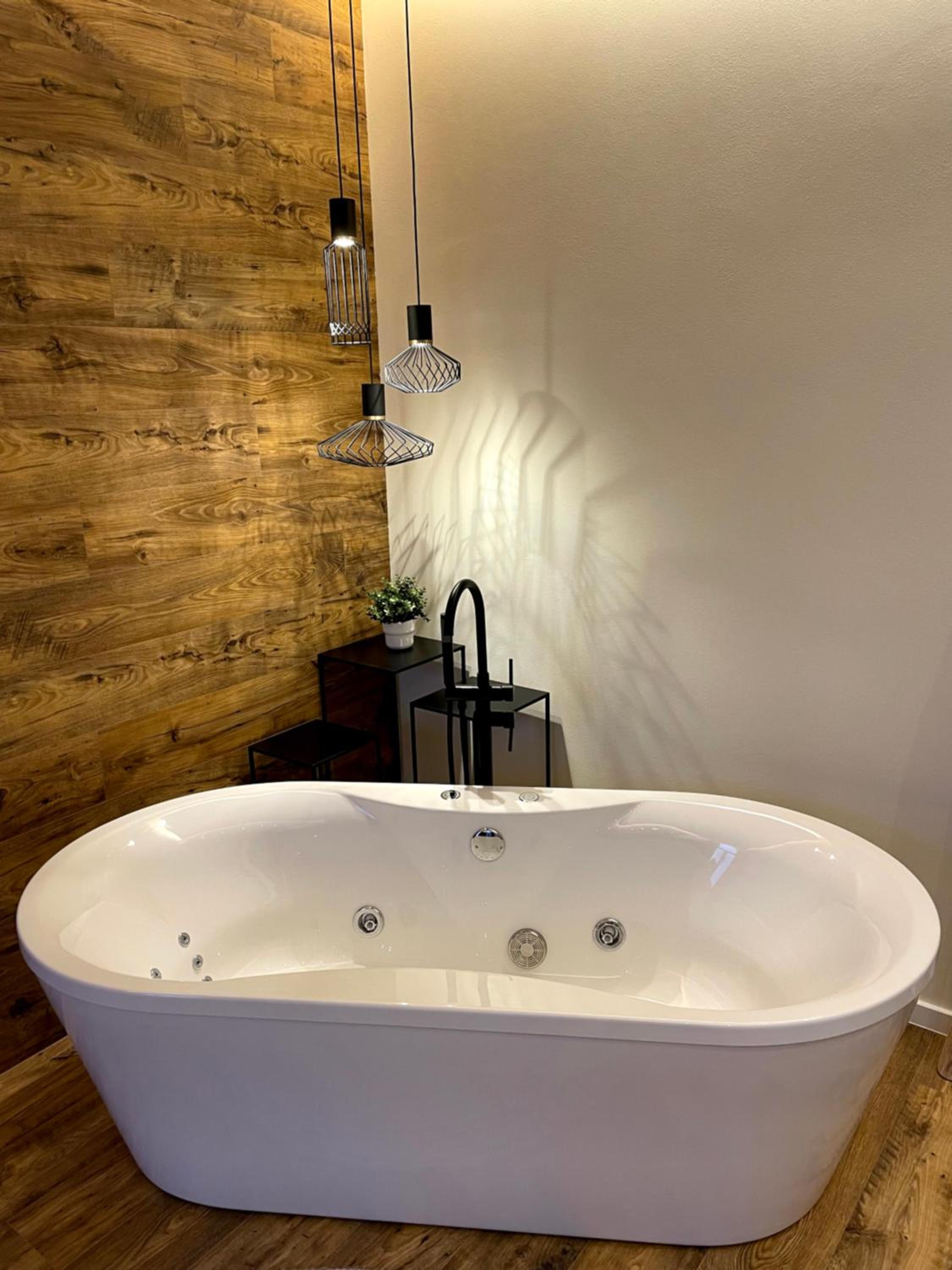 Double Room with Sauna and Spa Bath - Photo 10