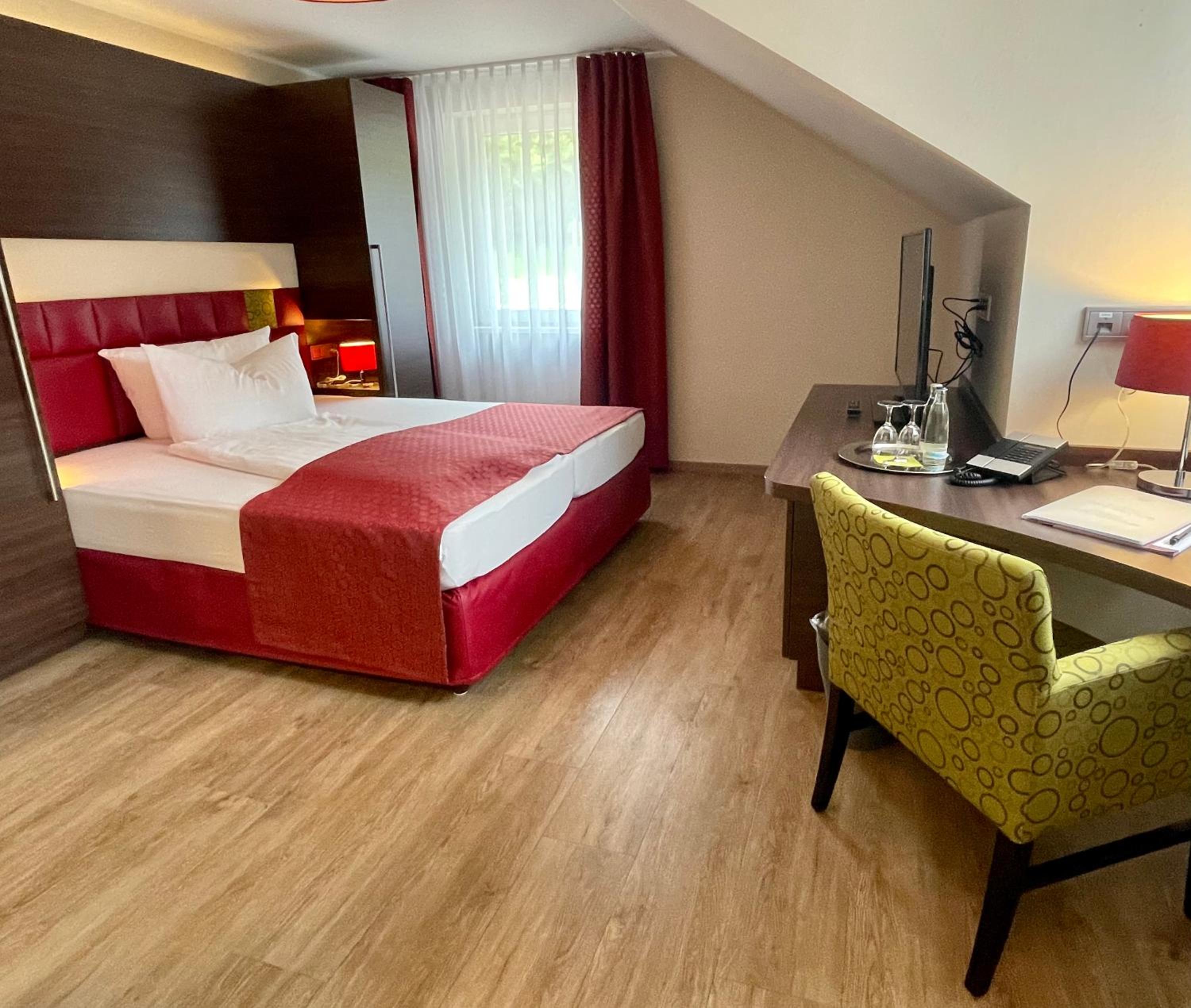 Deluxe Double Room - Photo 1
