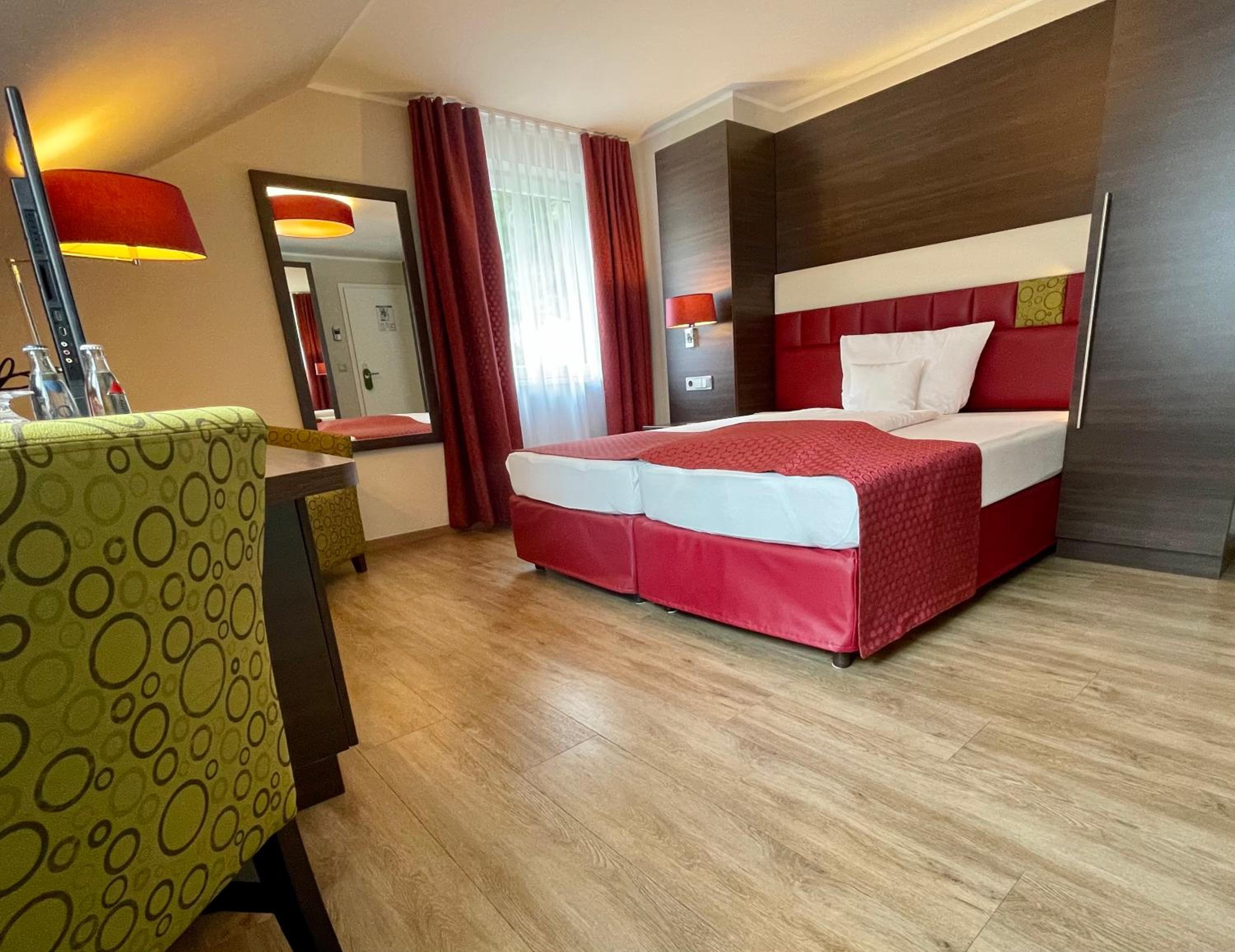 Deluxe Double Room - Photo 5